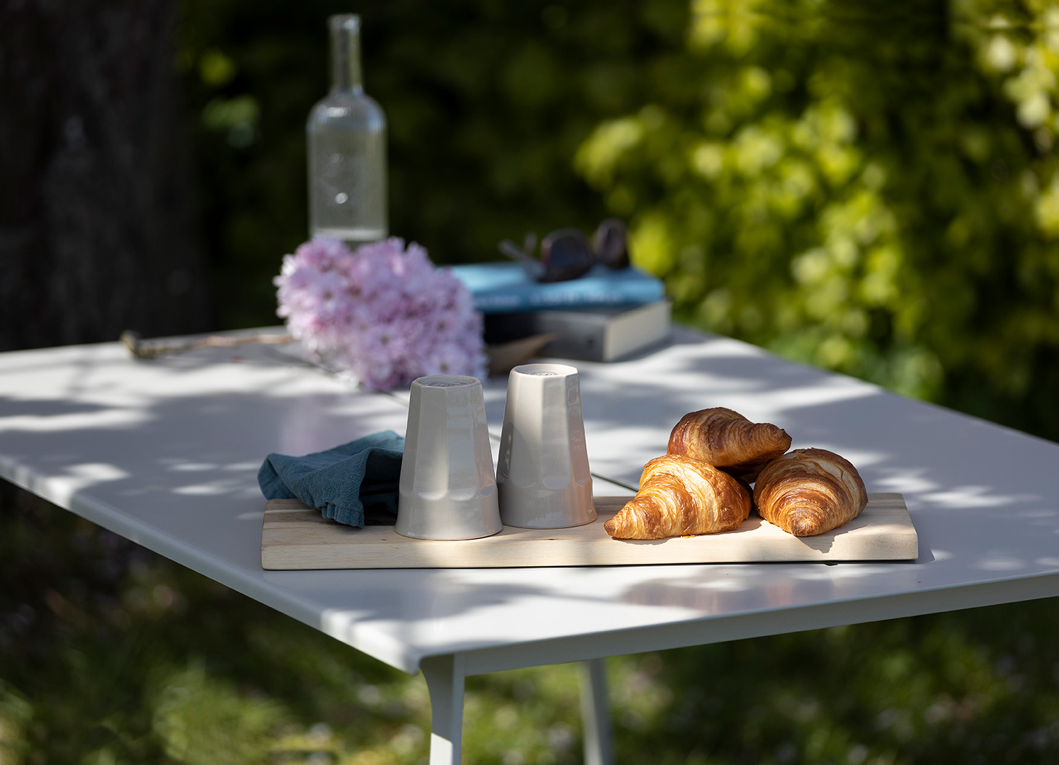 Teräs LO BO Lounge Table