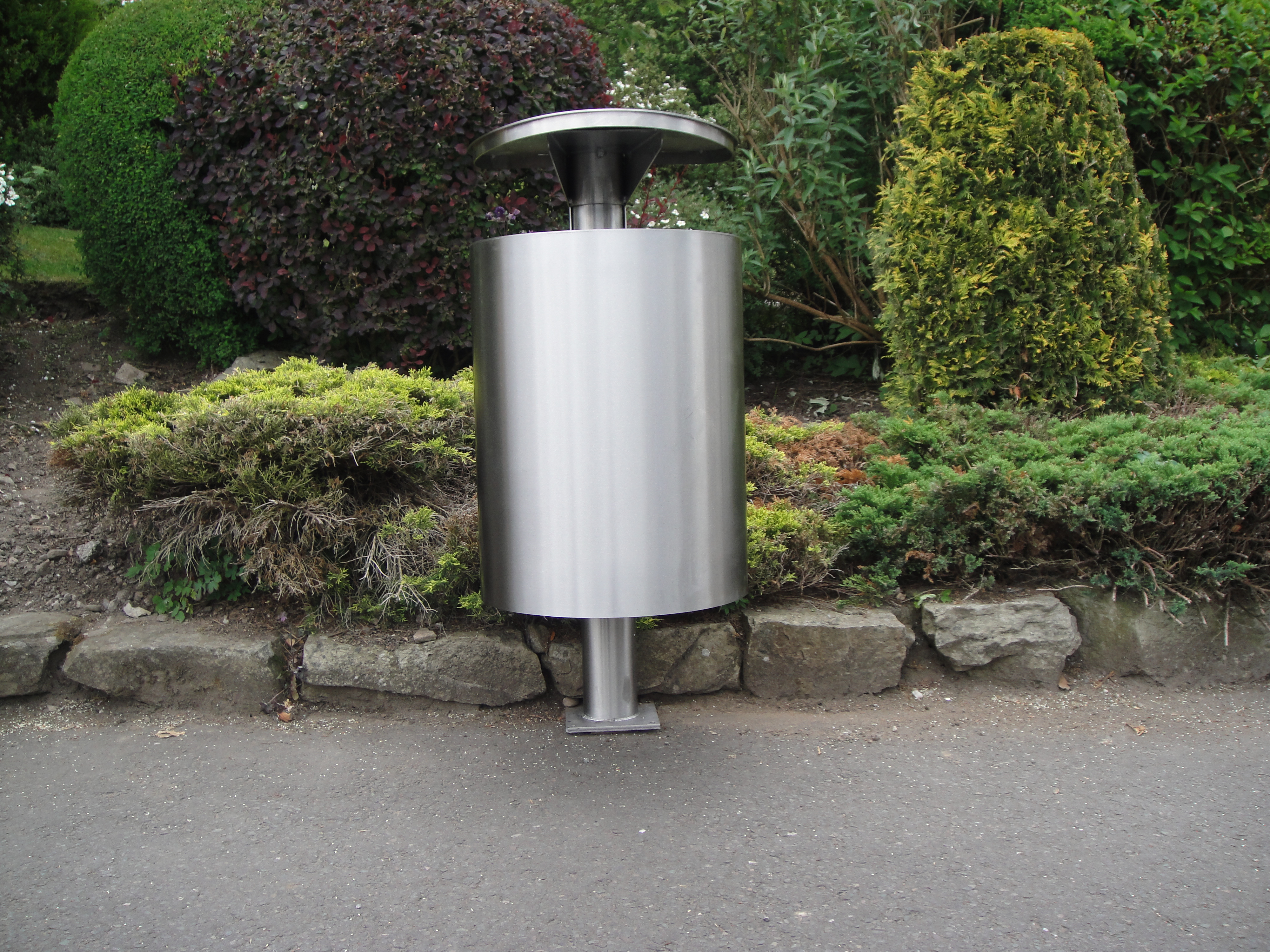 Bradford Litter Bin