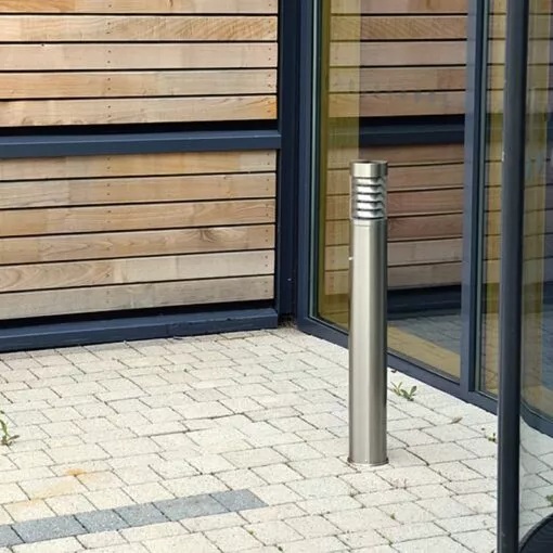 Pathos Illuminated Bollard