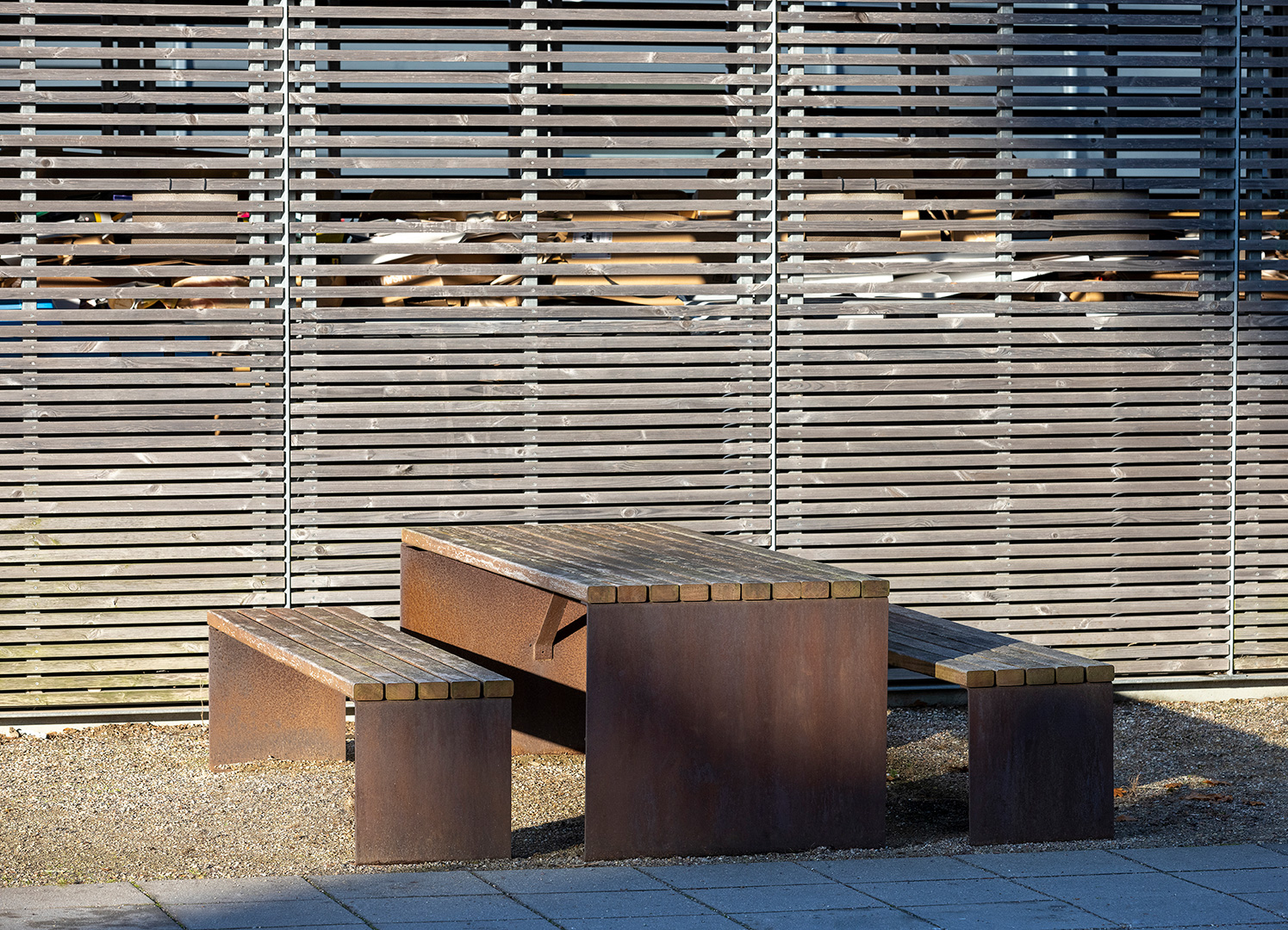 Linn Picnic Table