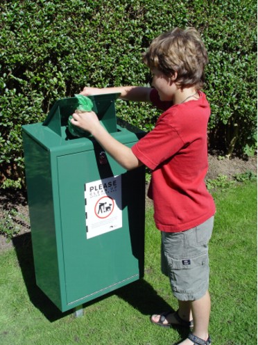Gladiator Dog Waste Bin