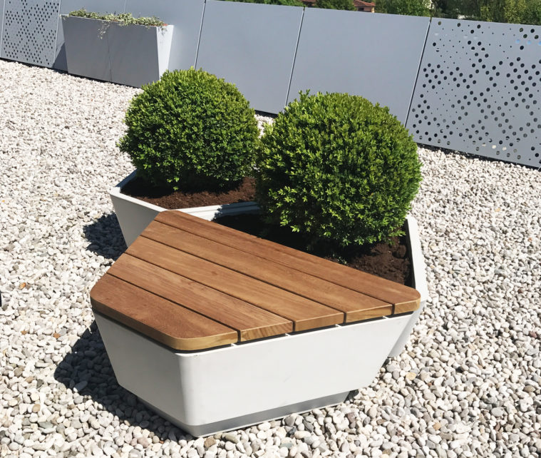 Austen Planter