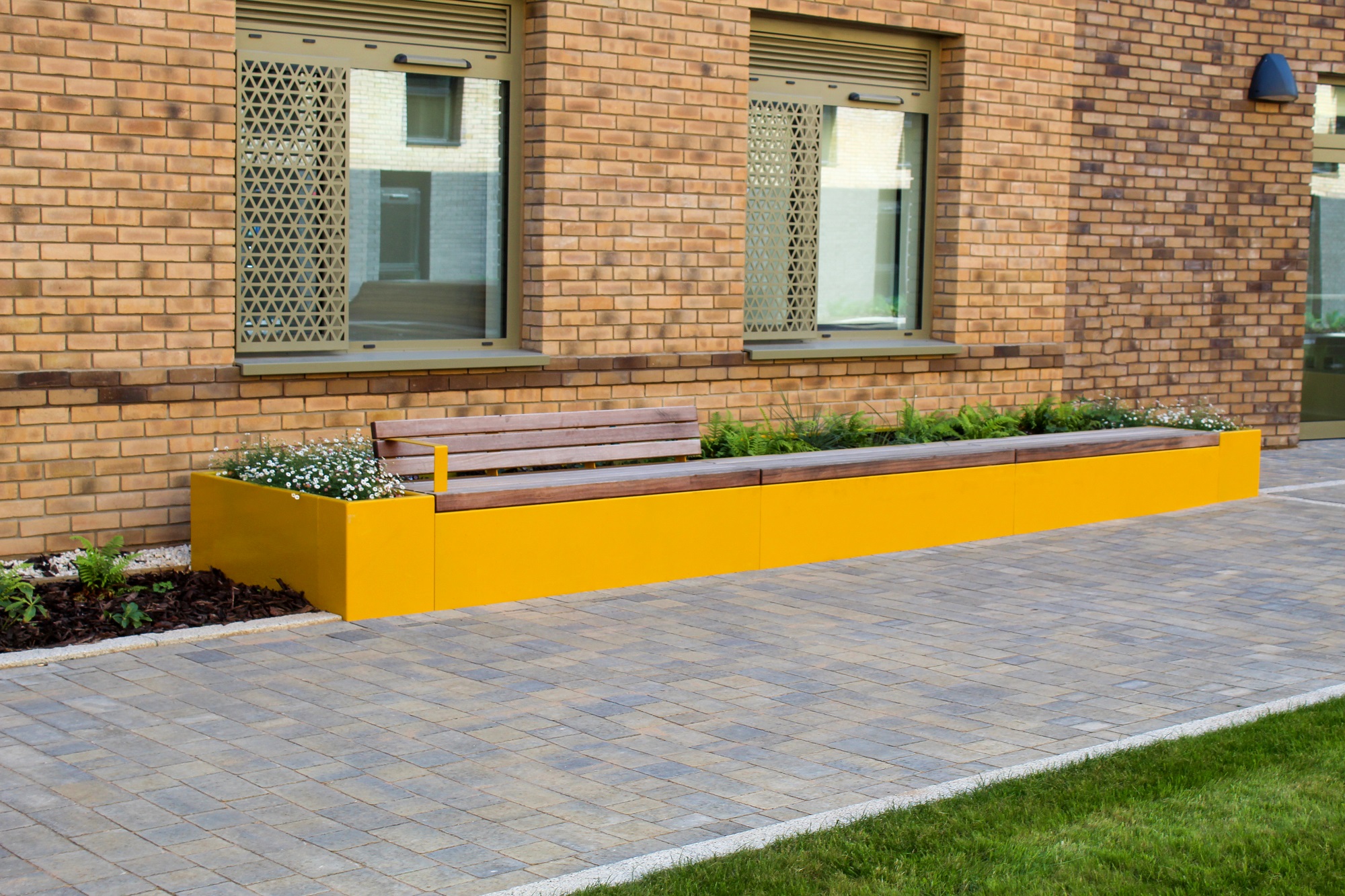 Inspira Planter