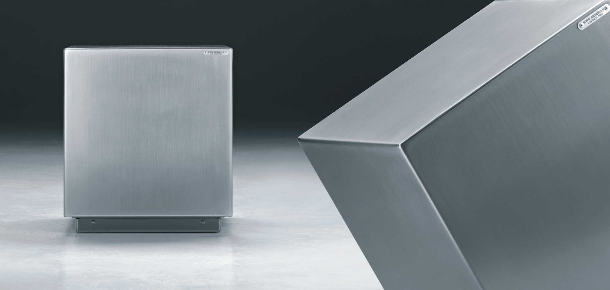 Cube Bollard