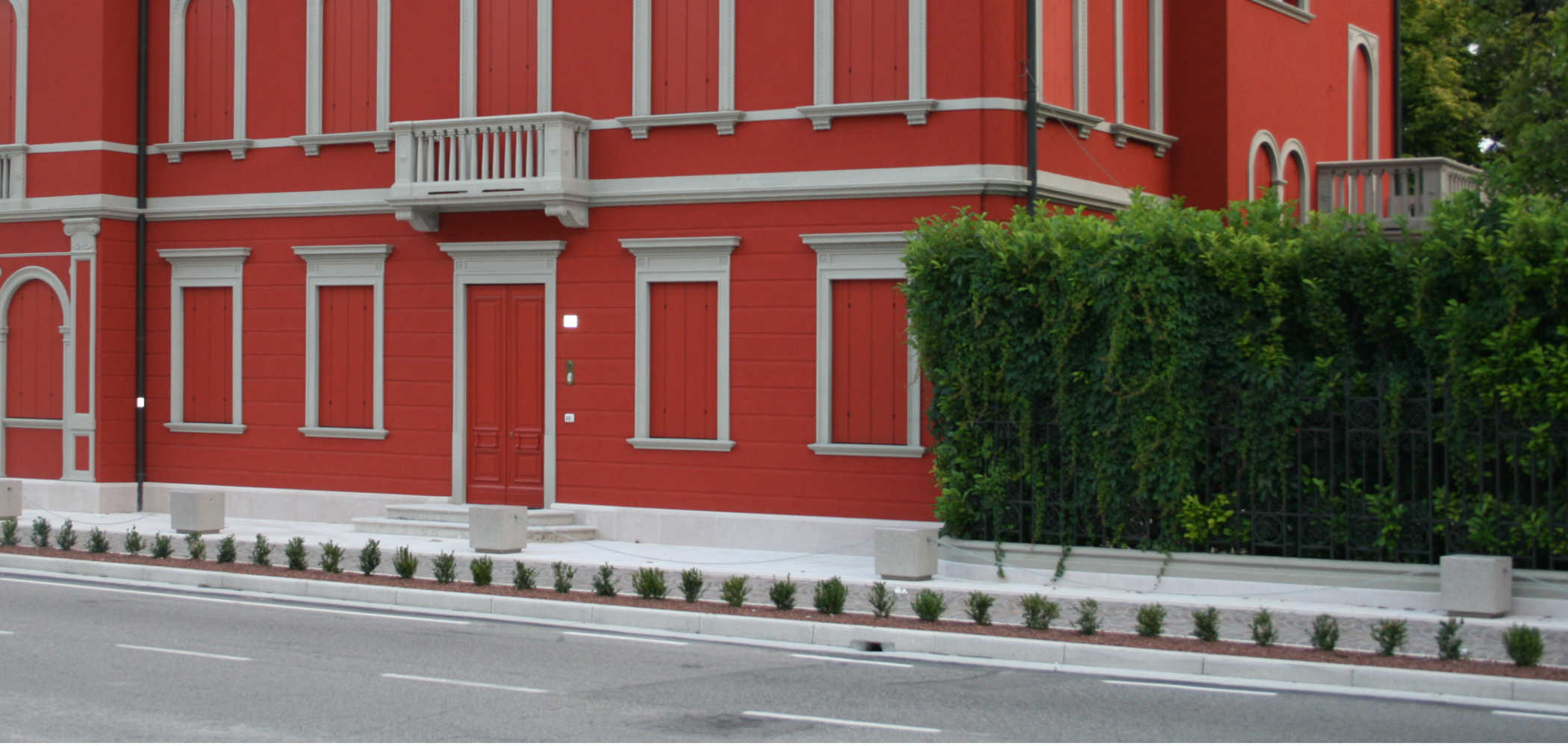 Corallo Bollard