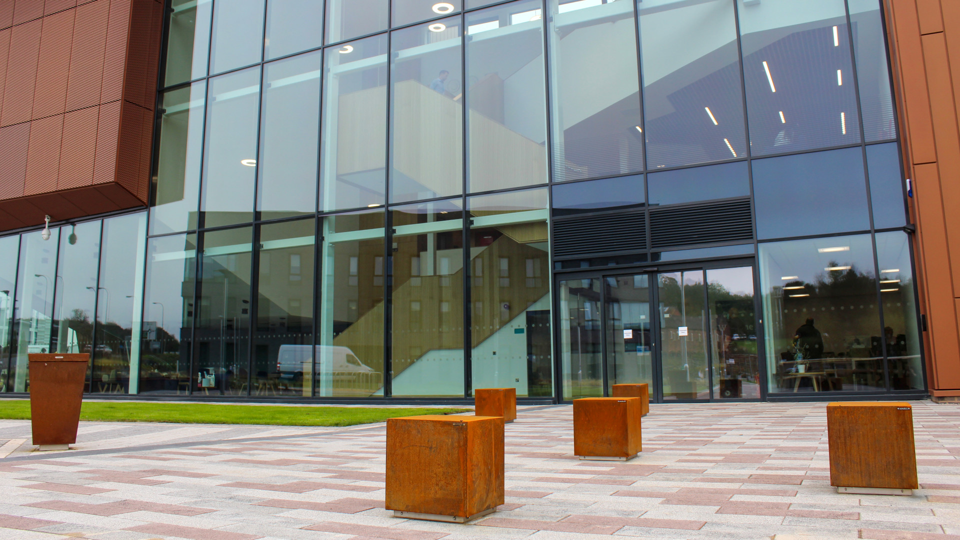Cube Bollard