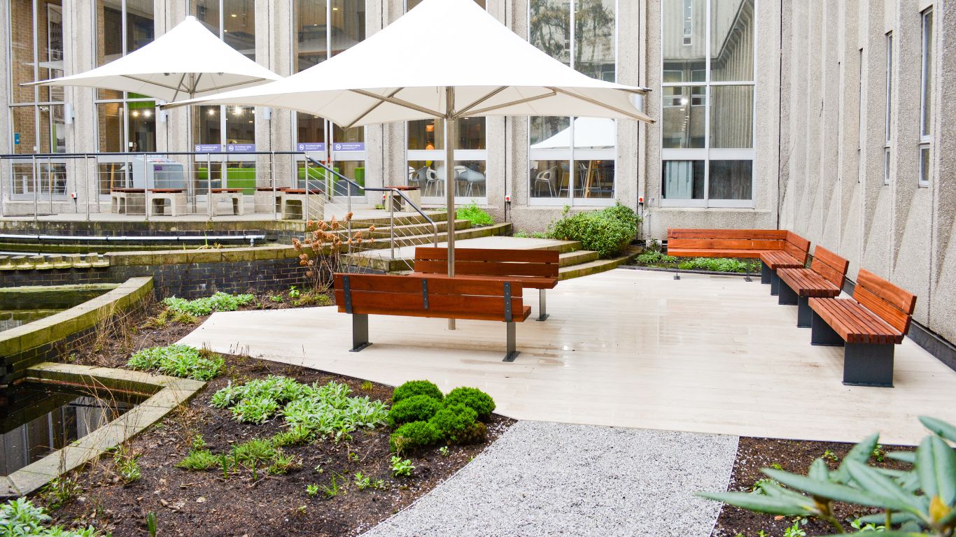 UoM Humanities Building Courtyard, Manchester