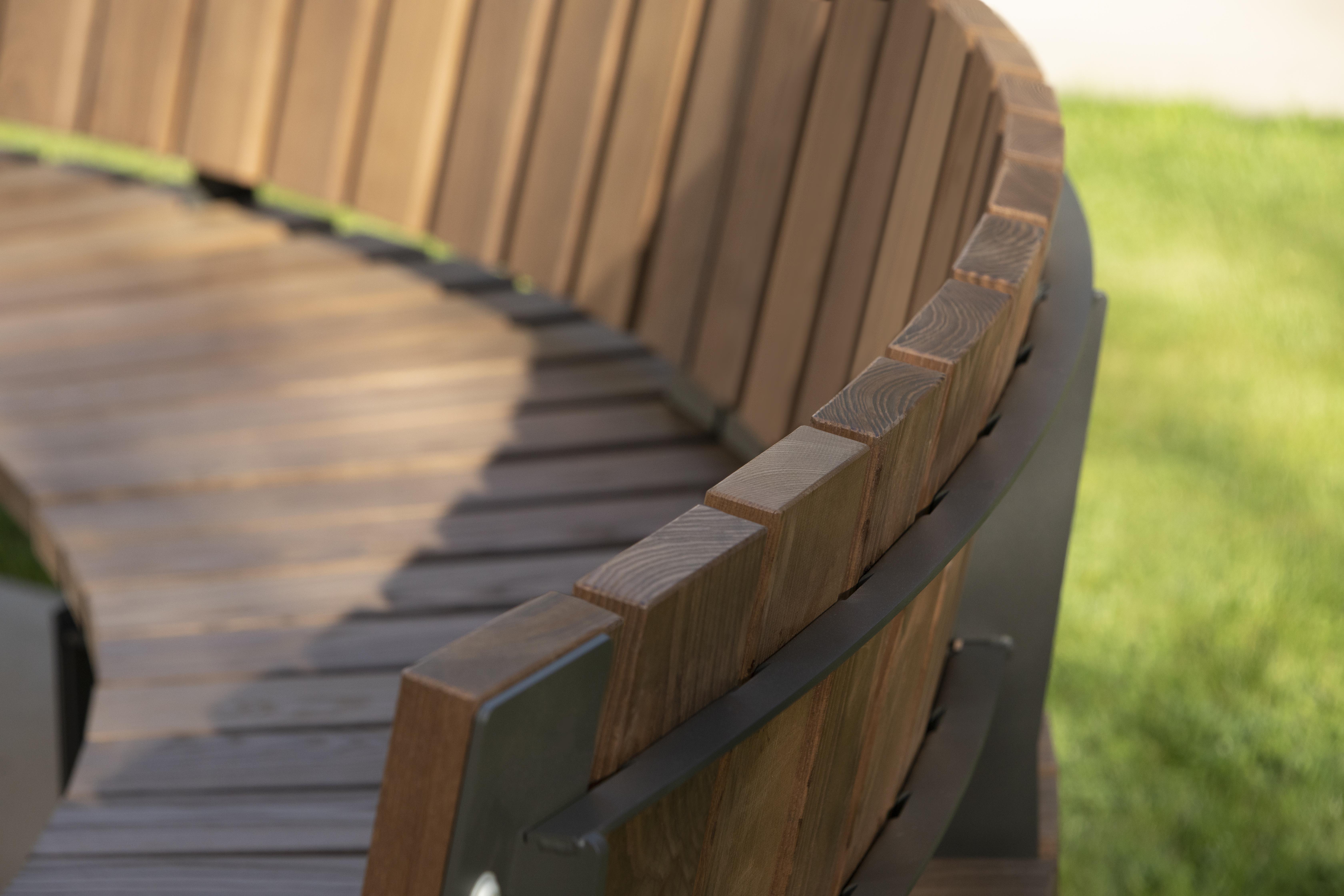 Link Seating