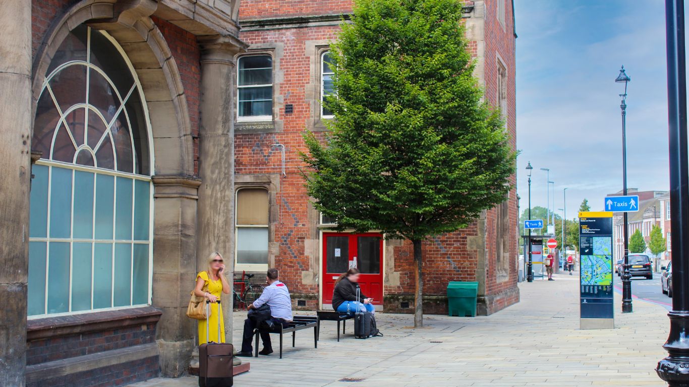 Winton Square, Stoke-on-Trent