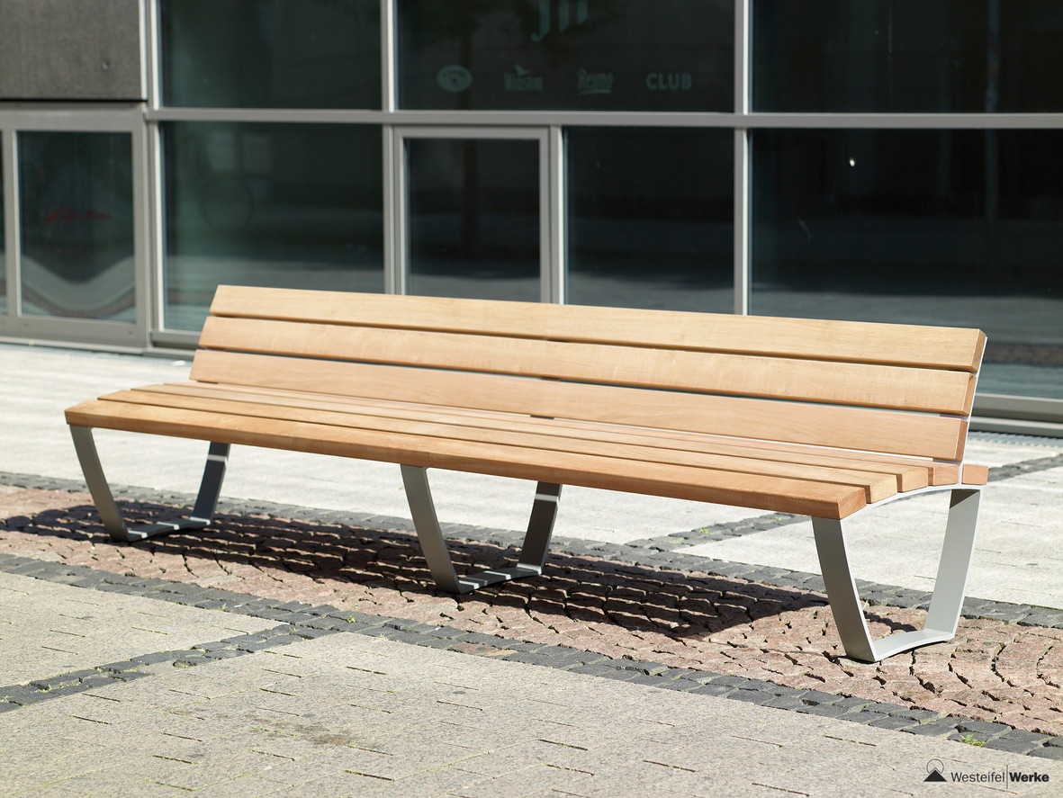 Cado Corpus Seating