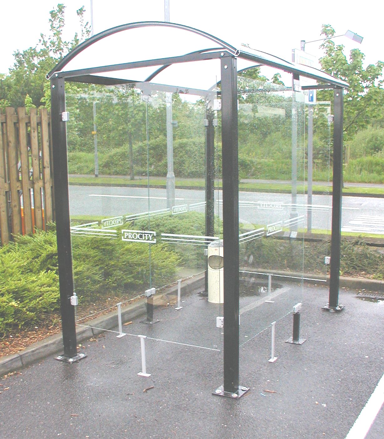 Classic Smoking Shelter