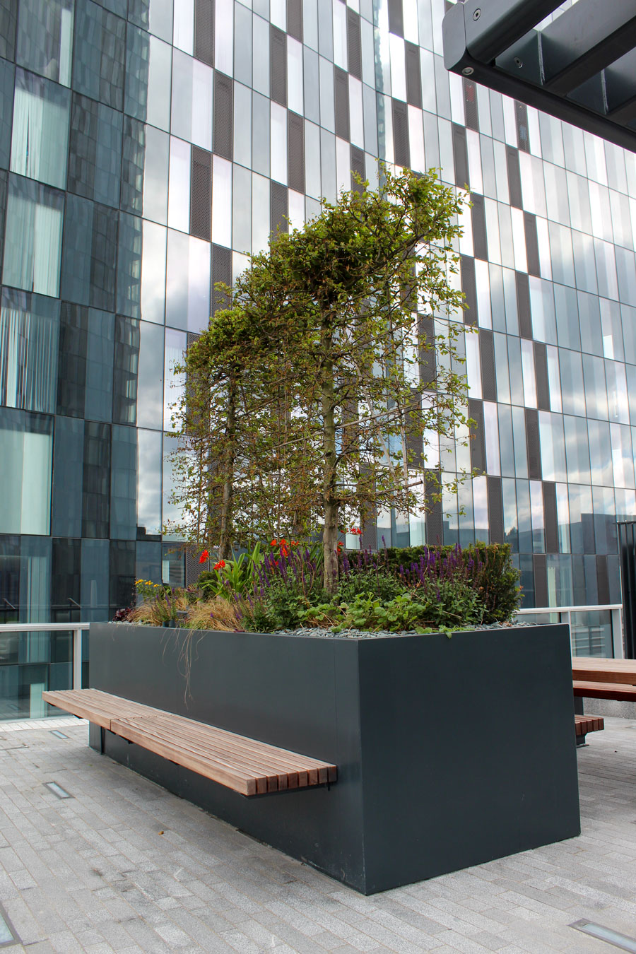 Inspira Planter