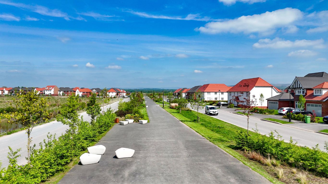 Garden Village, Woodford