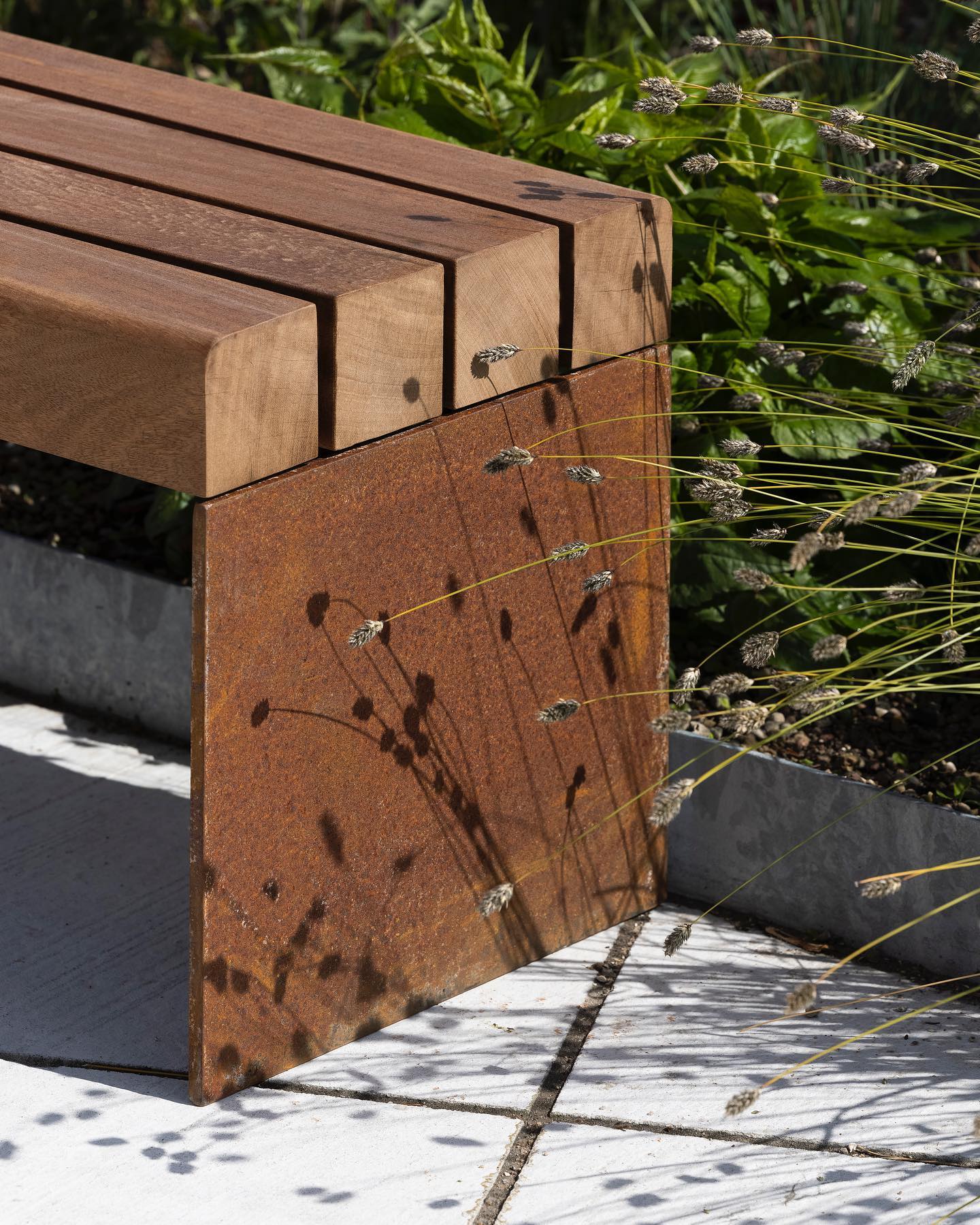 COSI Bench