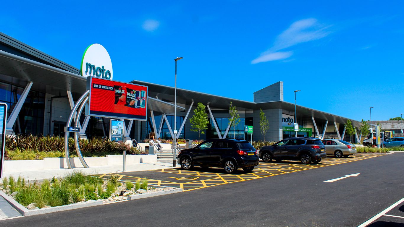 Moto Services, Rugby