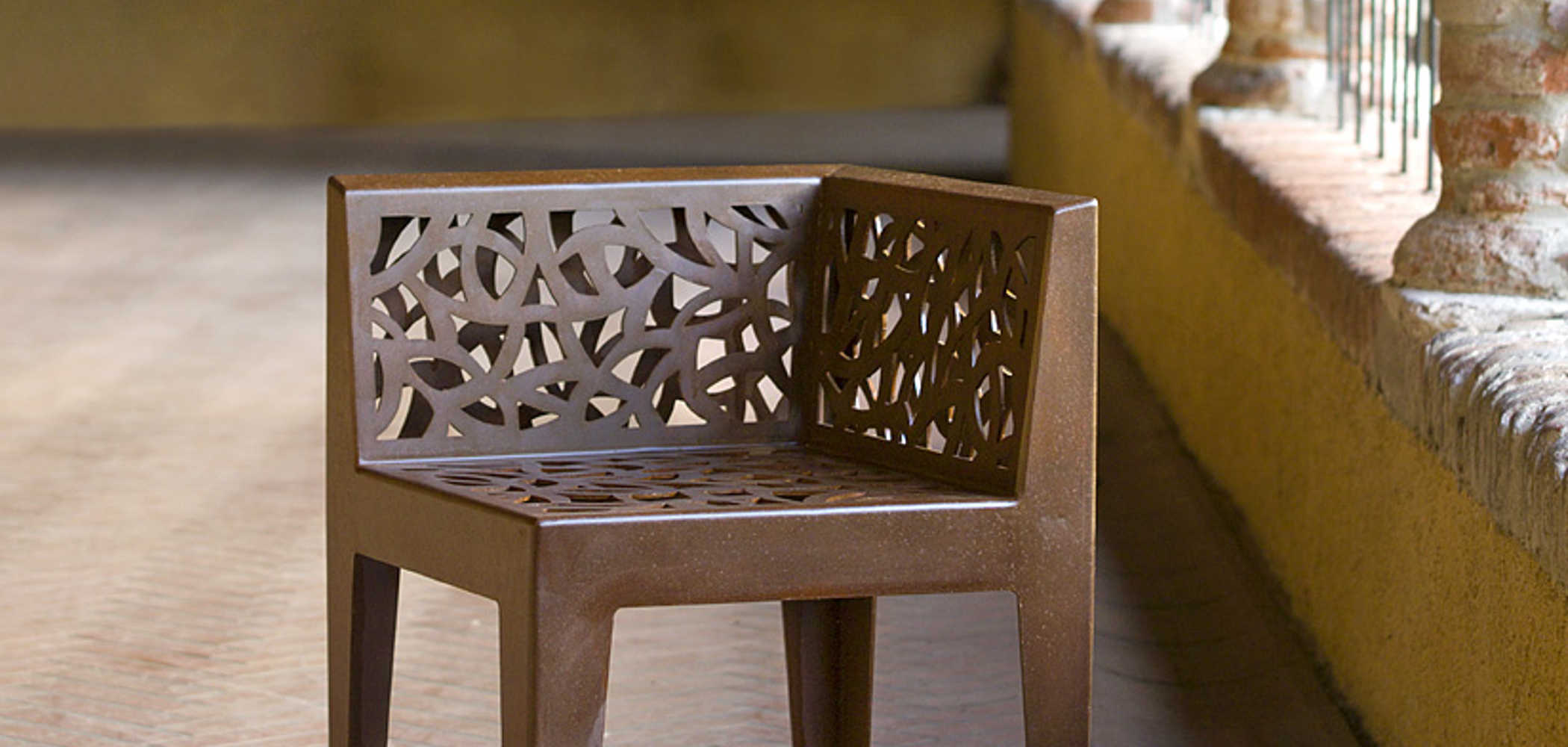 Stella Bench