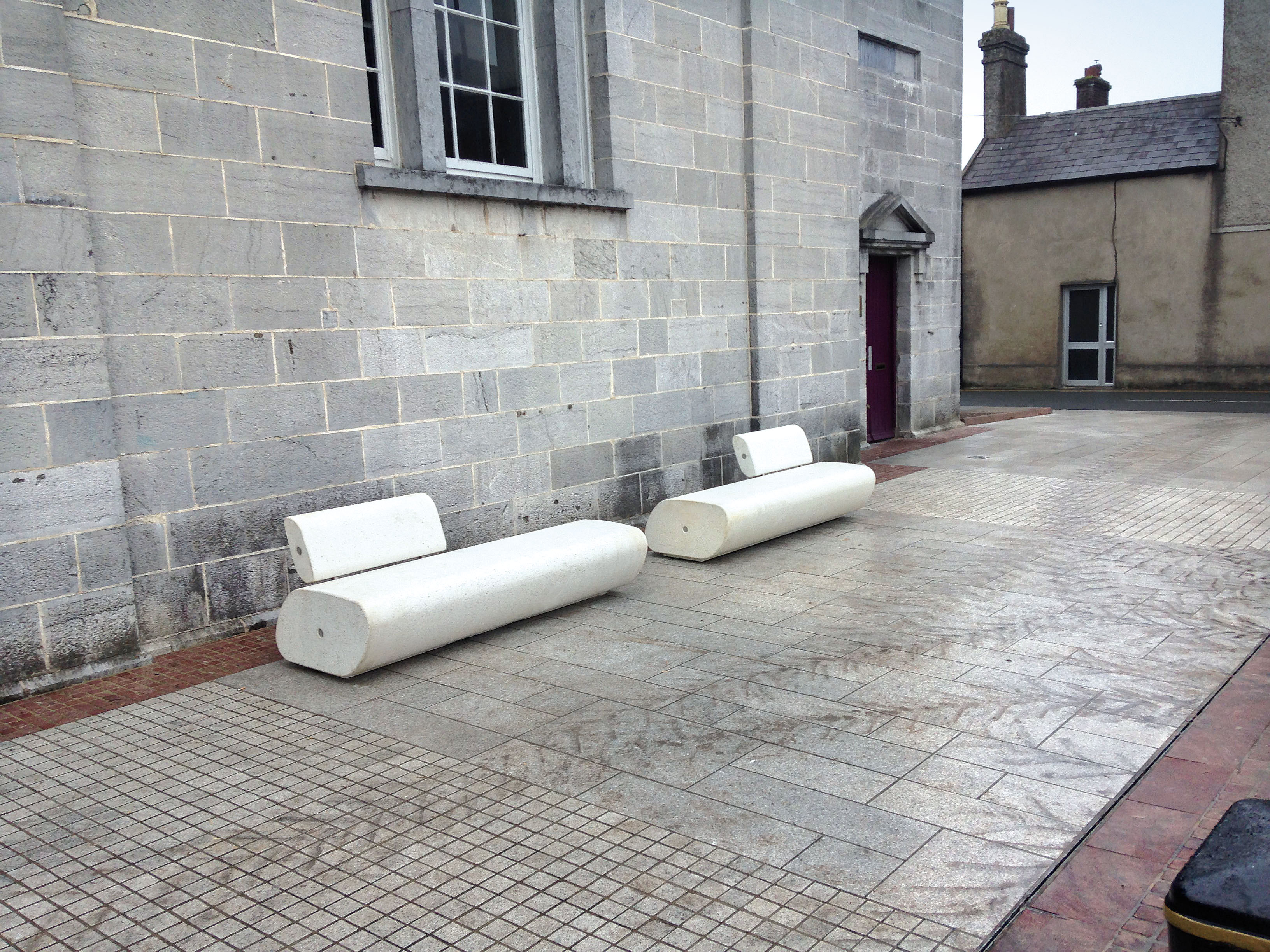 Tree Line Seating