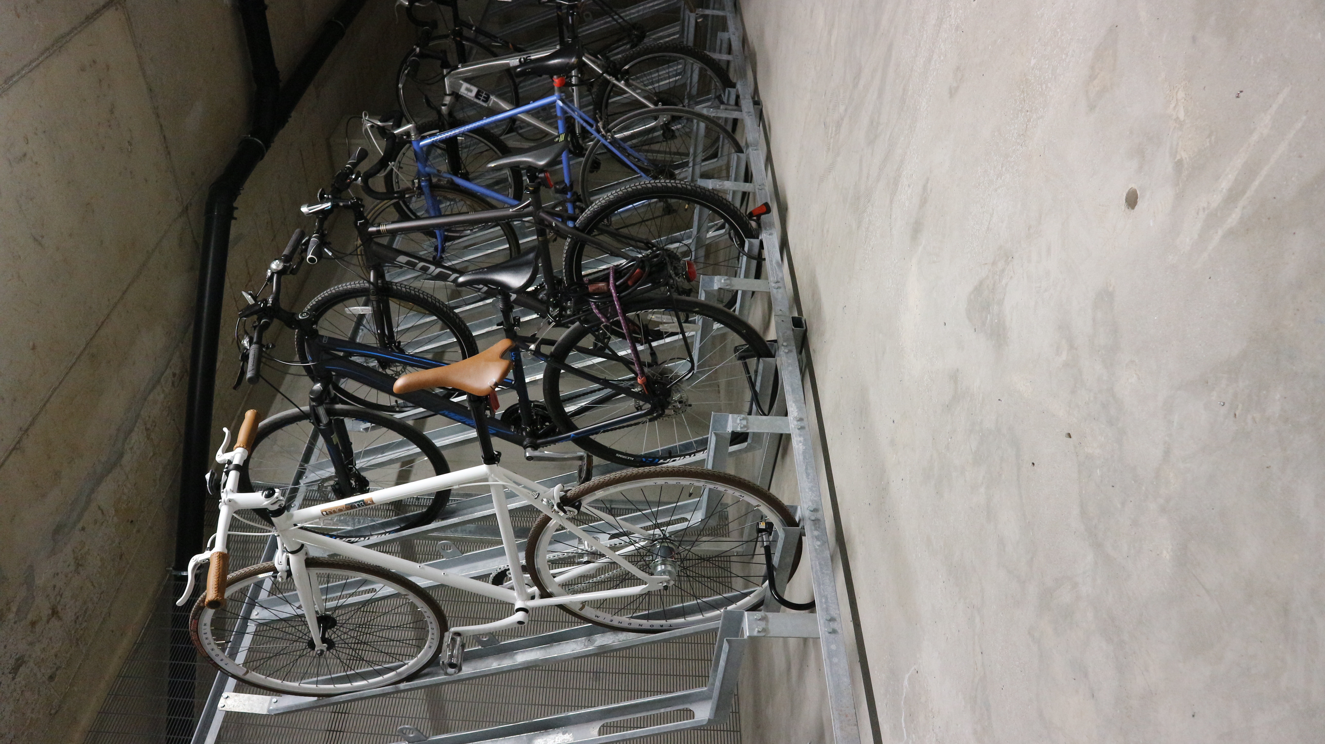Snowdon Semi Vertical Cycle Rack