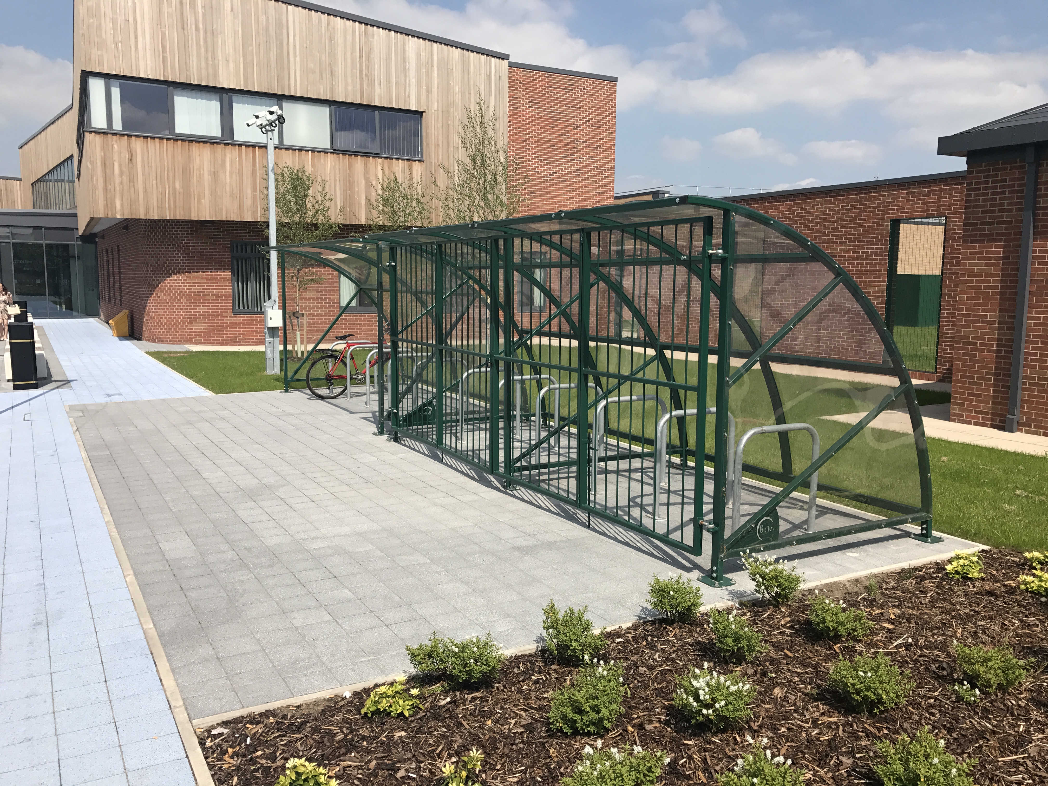 Hennessy Cycle Shelter