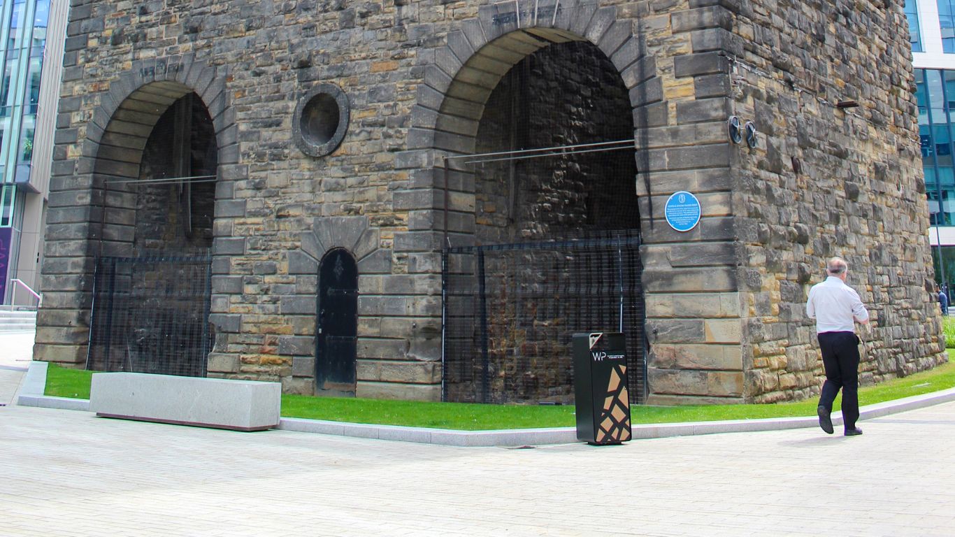 Wellington Place, Leeds