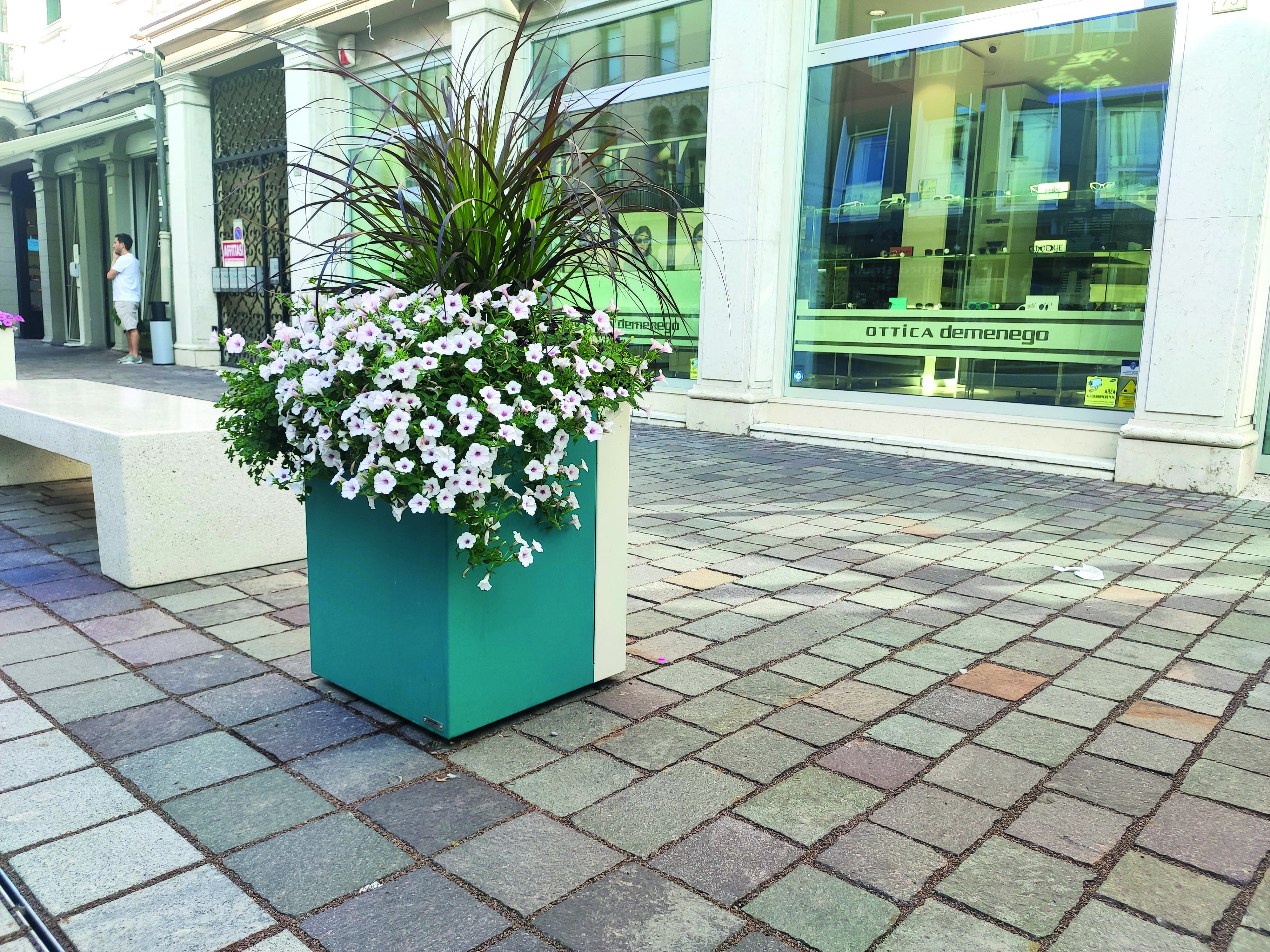 Duo Planter