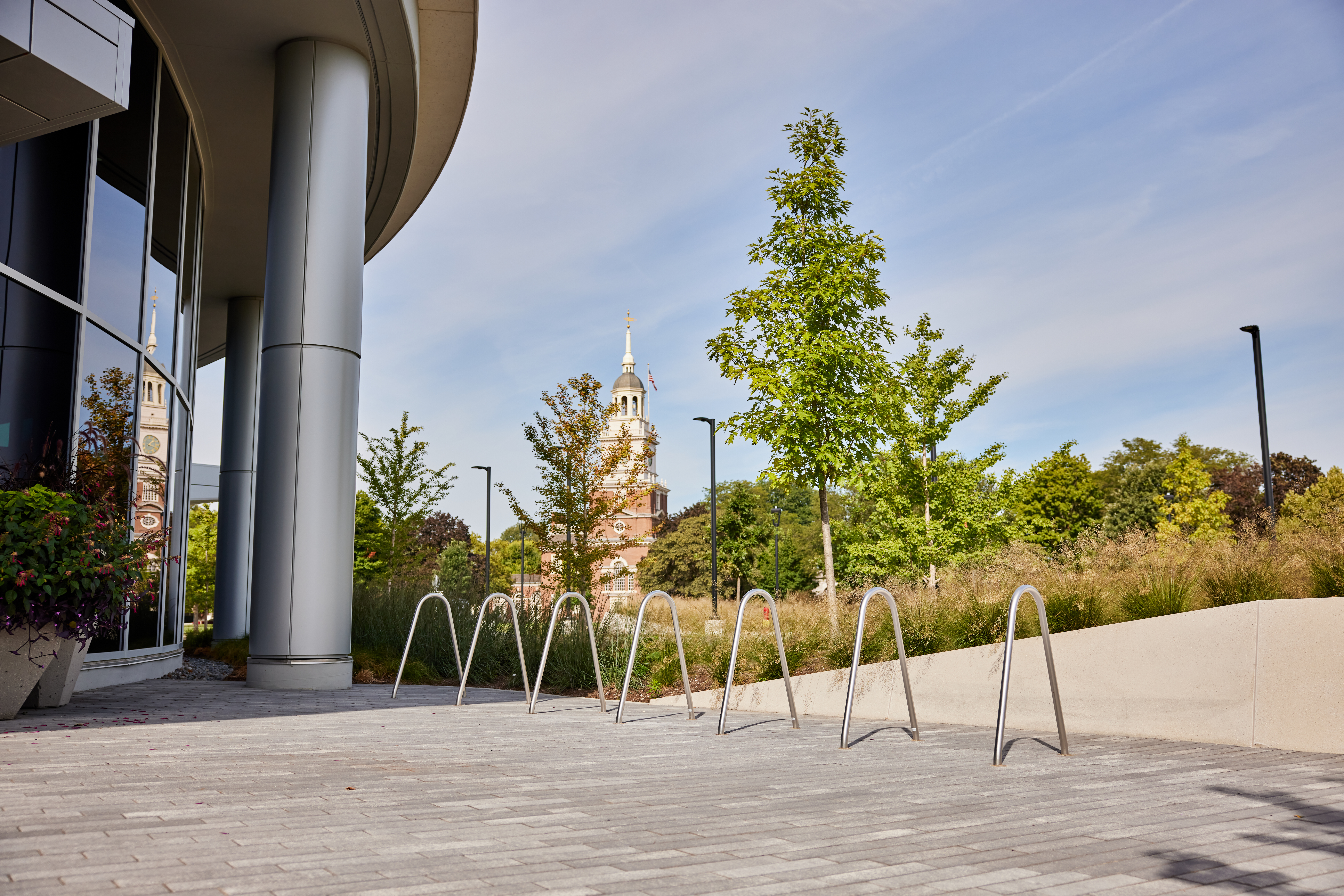 Bola Cycle Stand