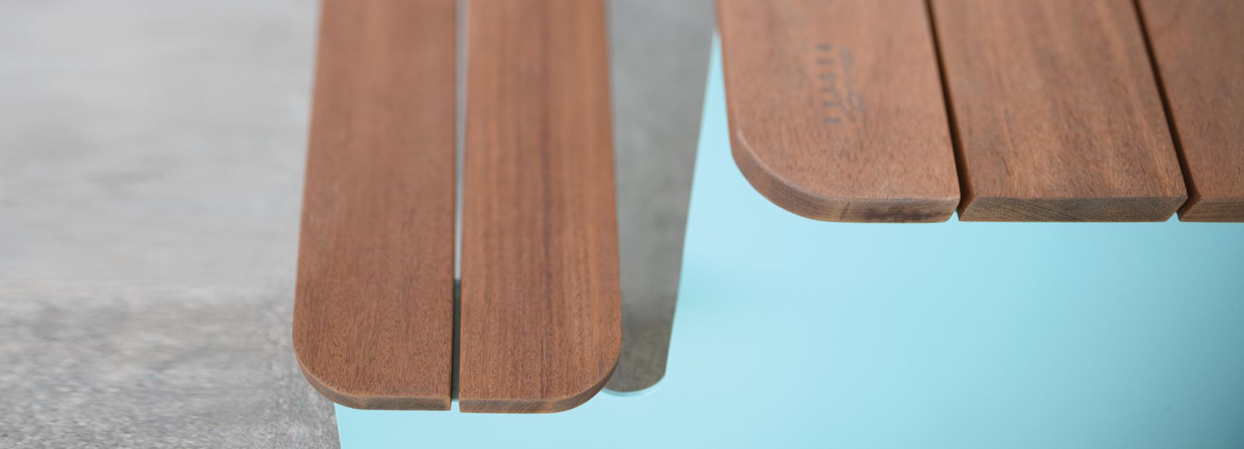 Wave Picnic Table