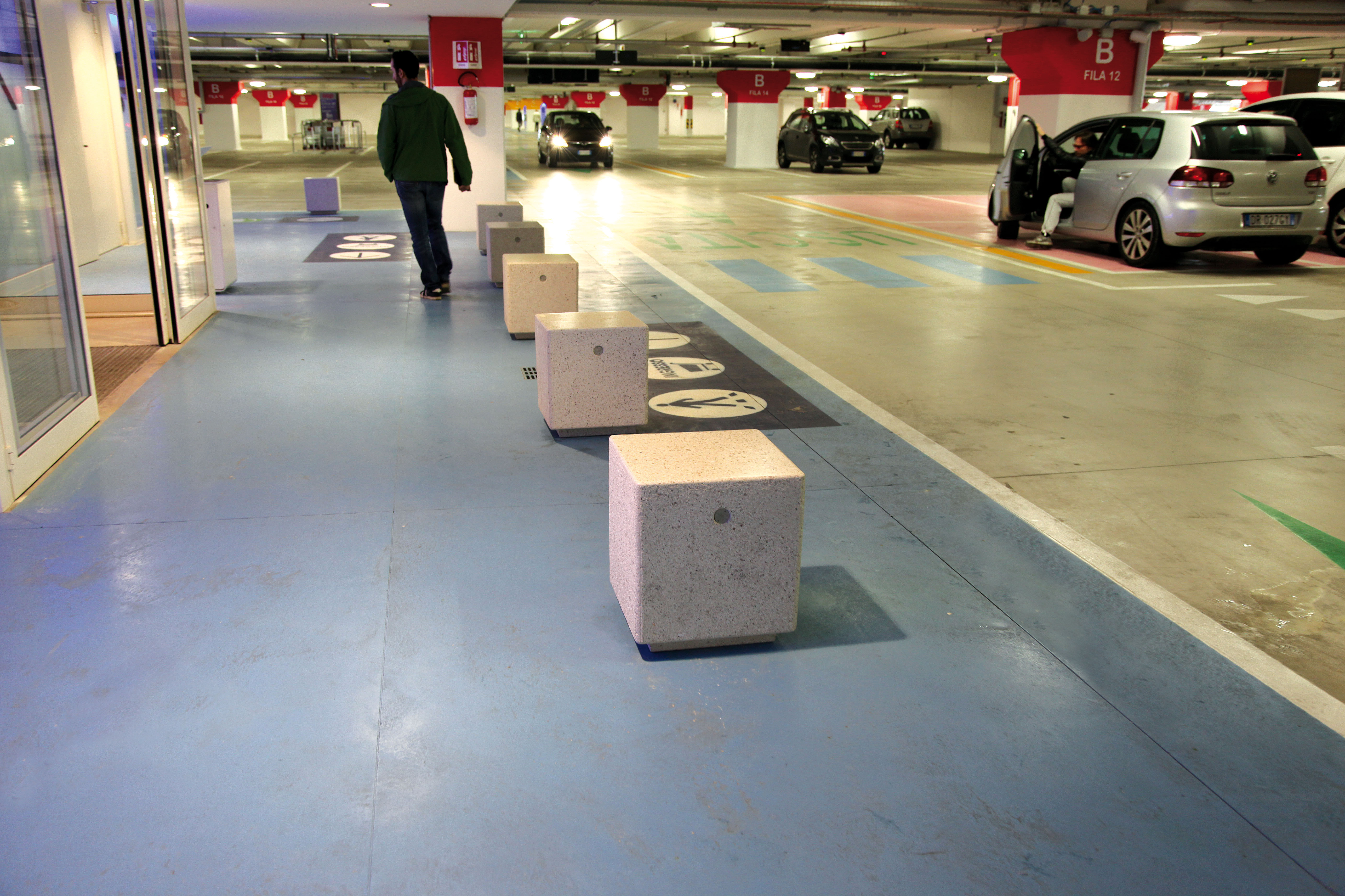 Corallo Bollard