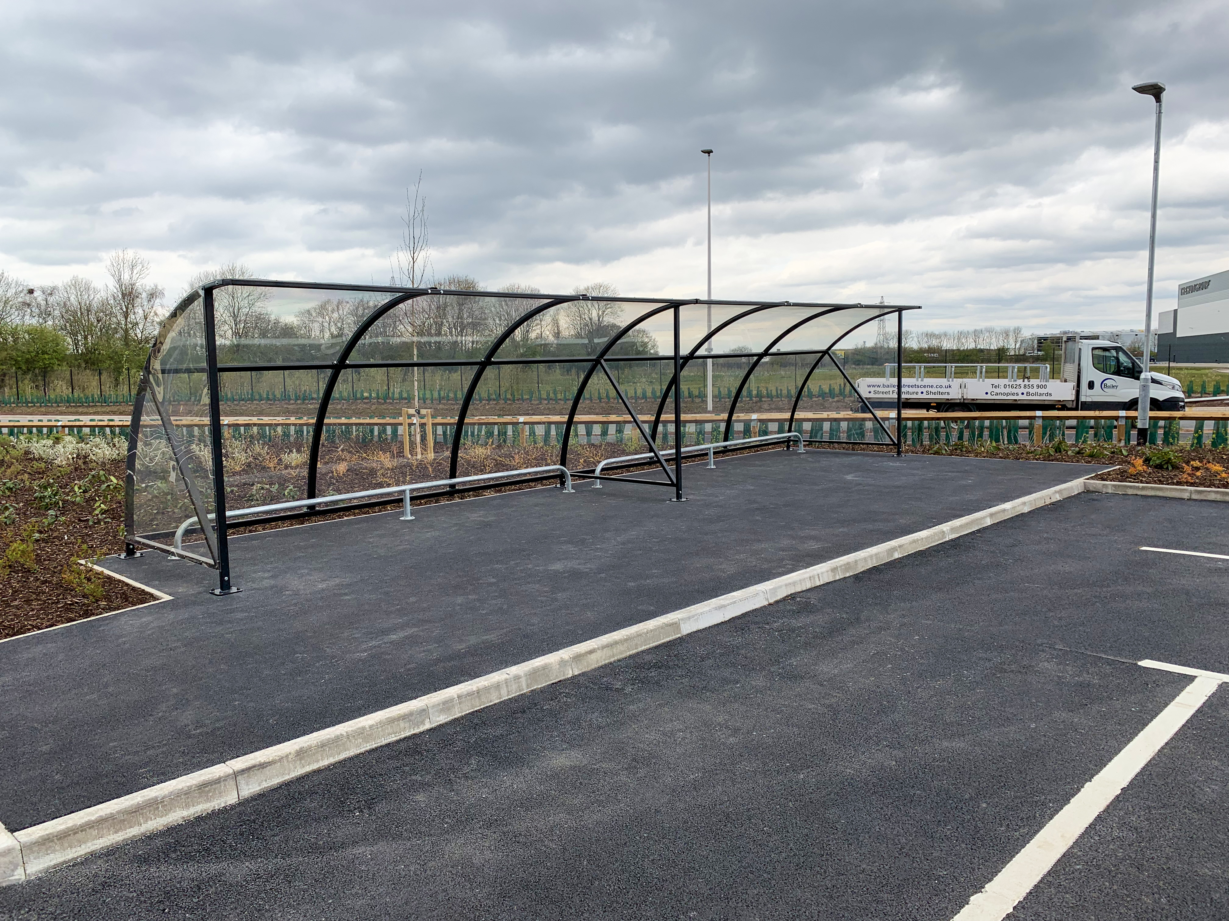 Hennessy Cycle Shelter