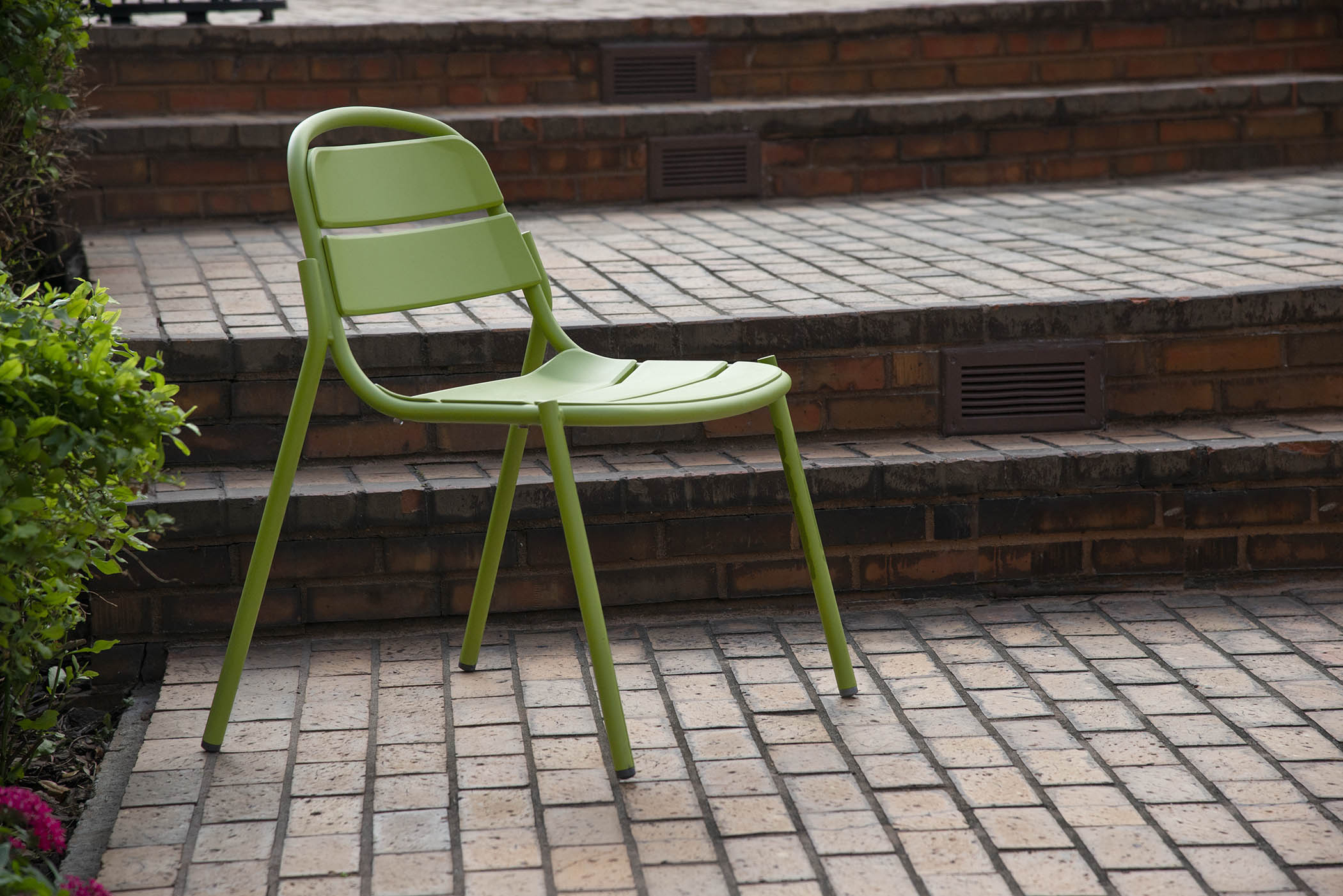 21 Chair