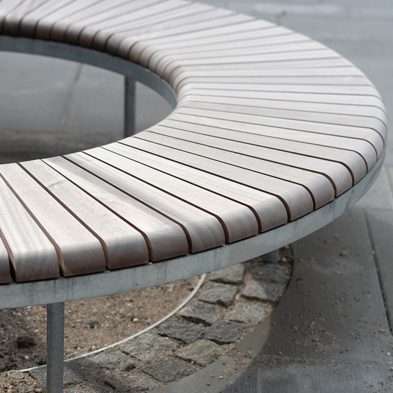 Klara Seating