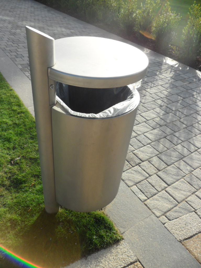 Bradford Litter Bin