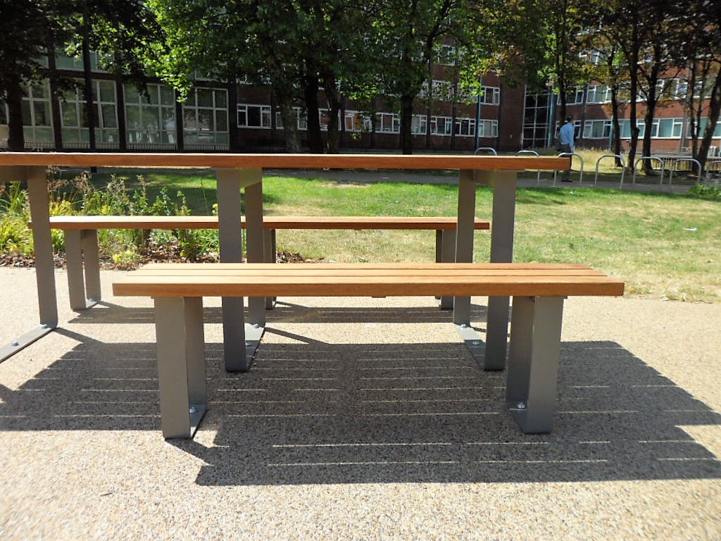 Brunswick Picnic Table