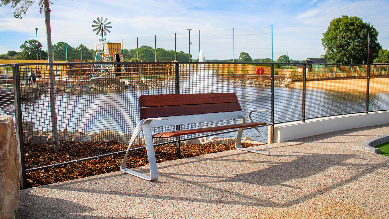 Australian Adventure Golf, Adlington