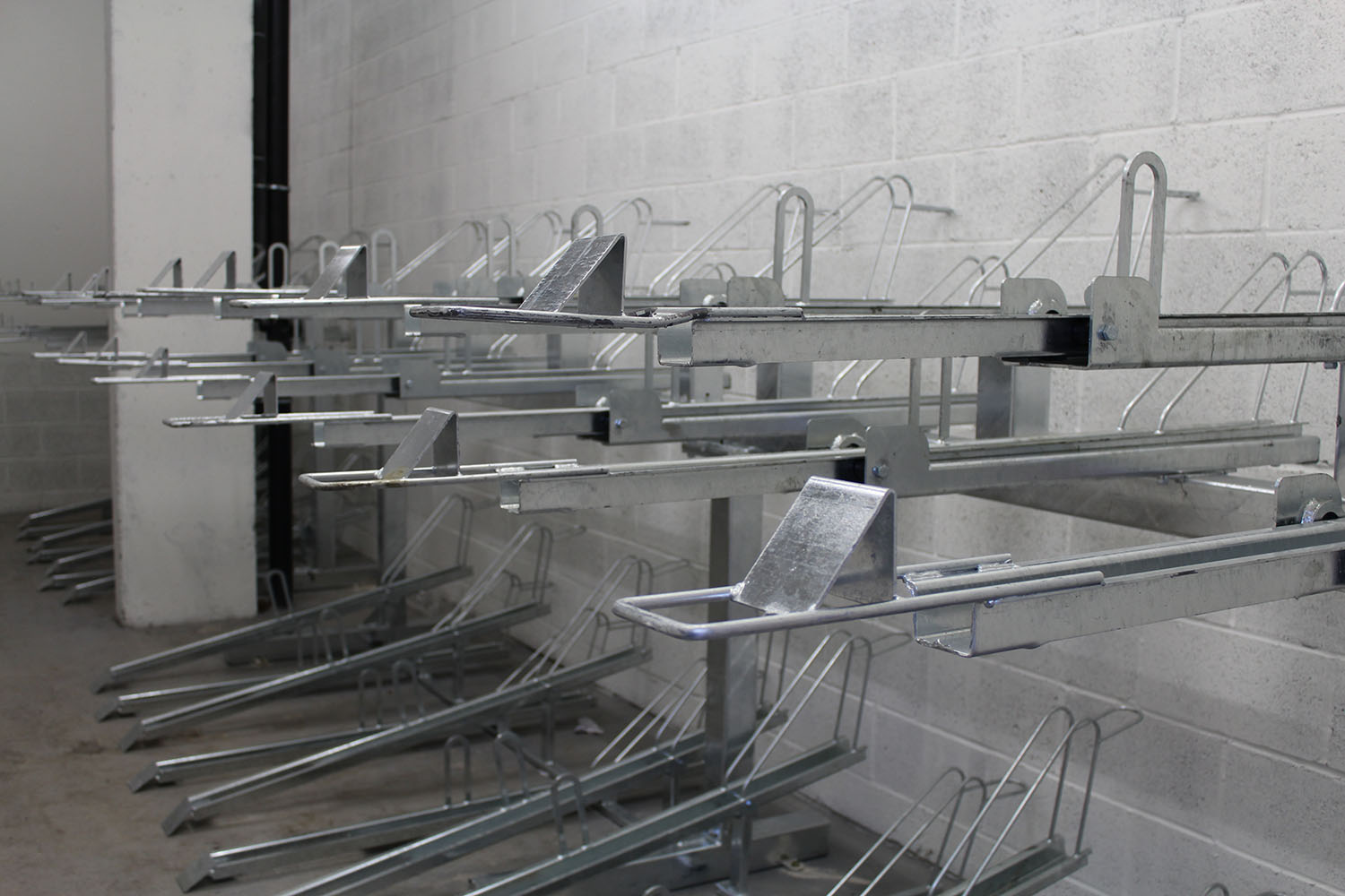 Everest Double-Decker Cycle Rack