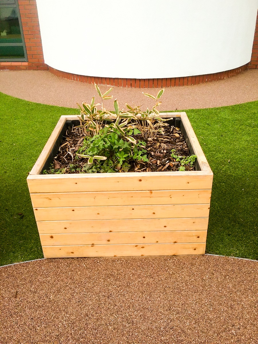 Springwell Planter
