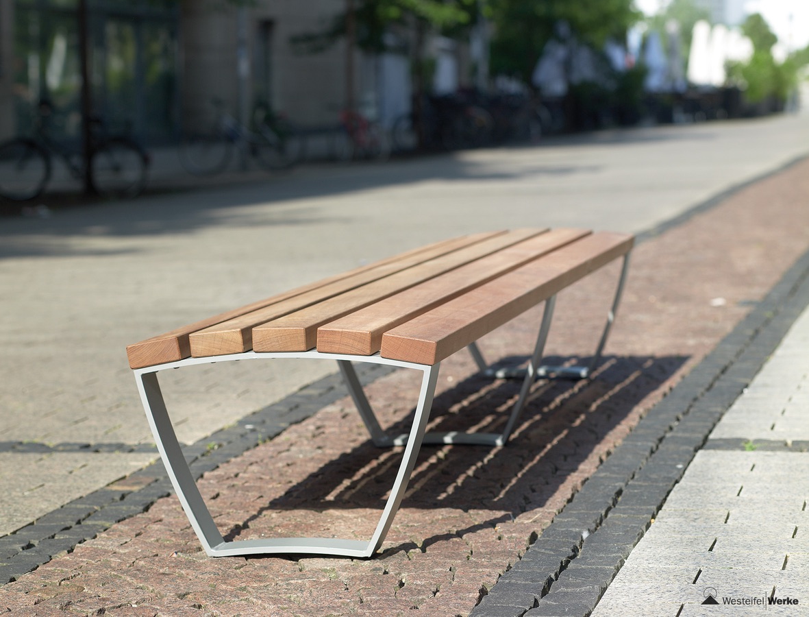 Cado Corpus Seating
