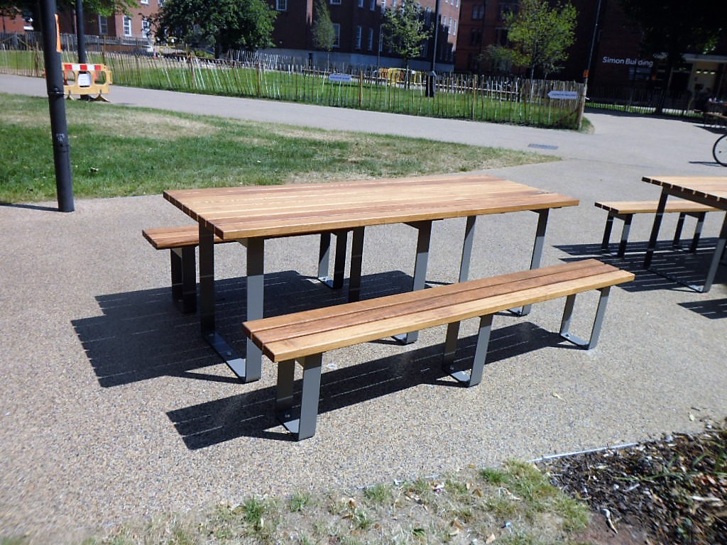 Brunswick Picnic Table