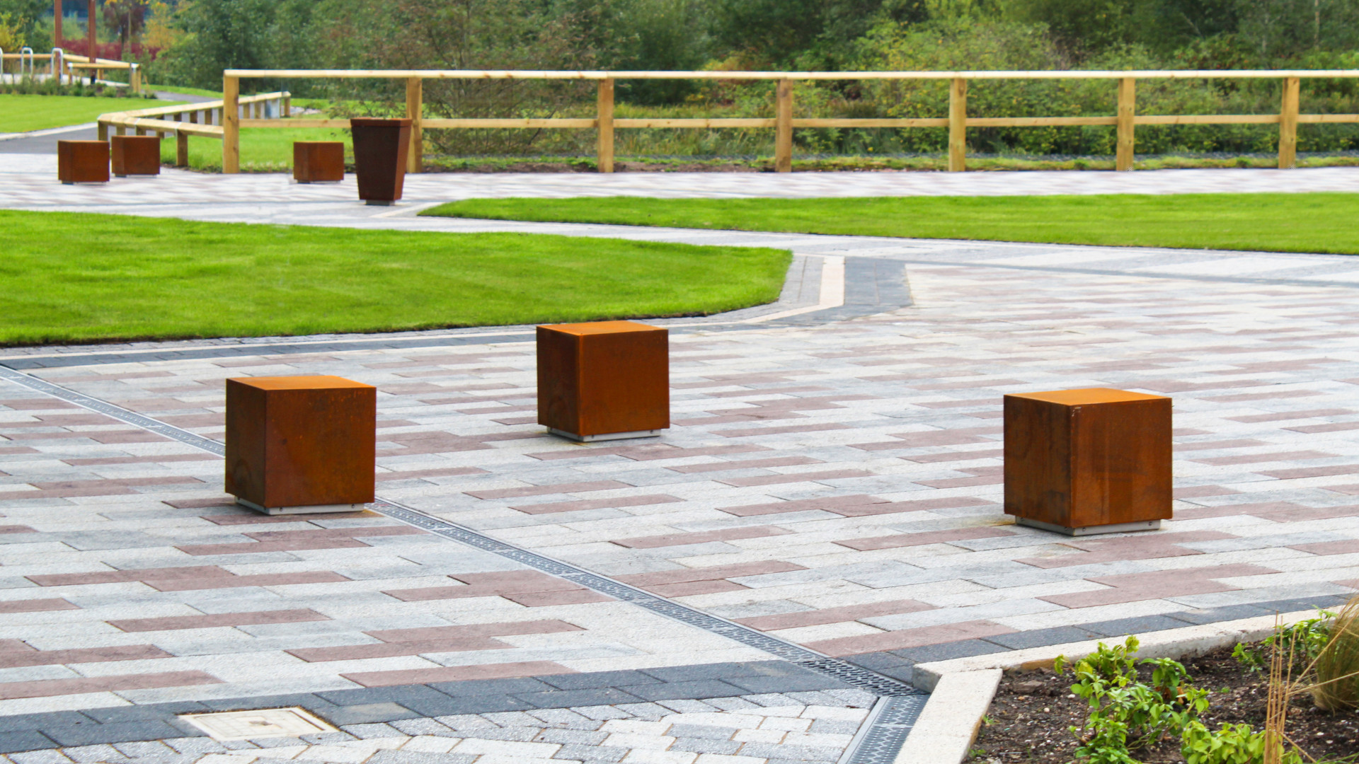 Cube Bollard
