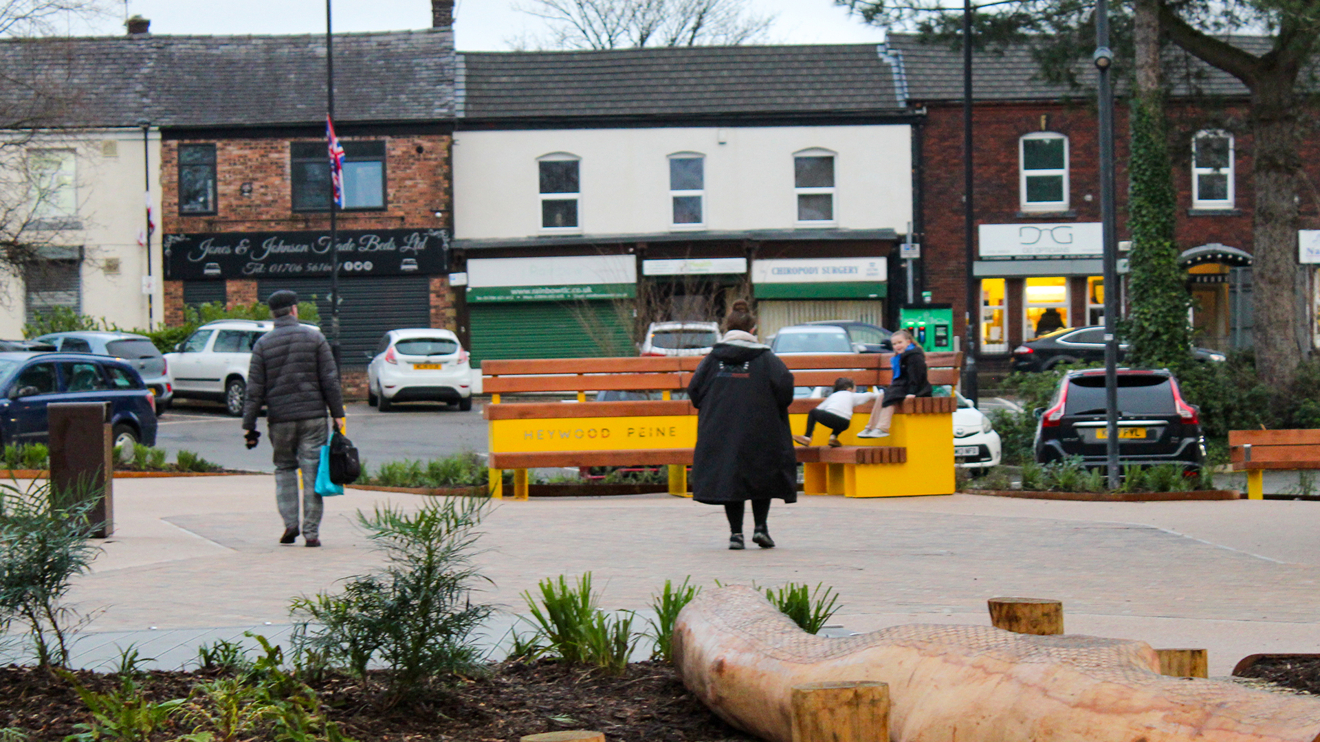 Peine Square, Heywood