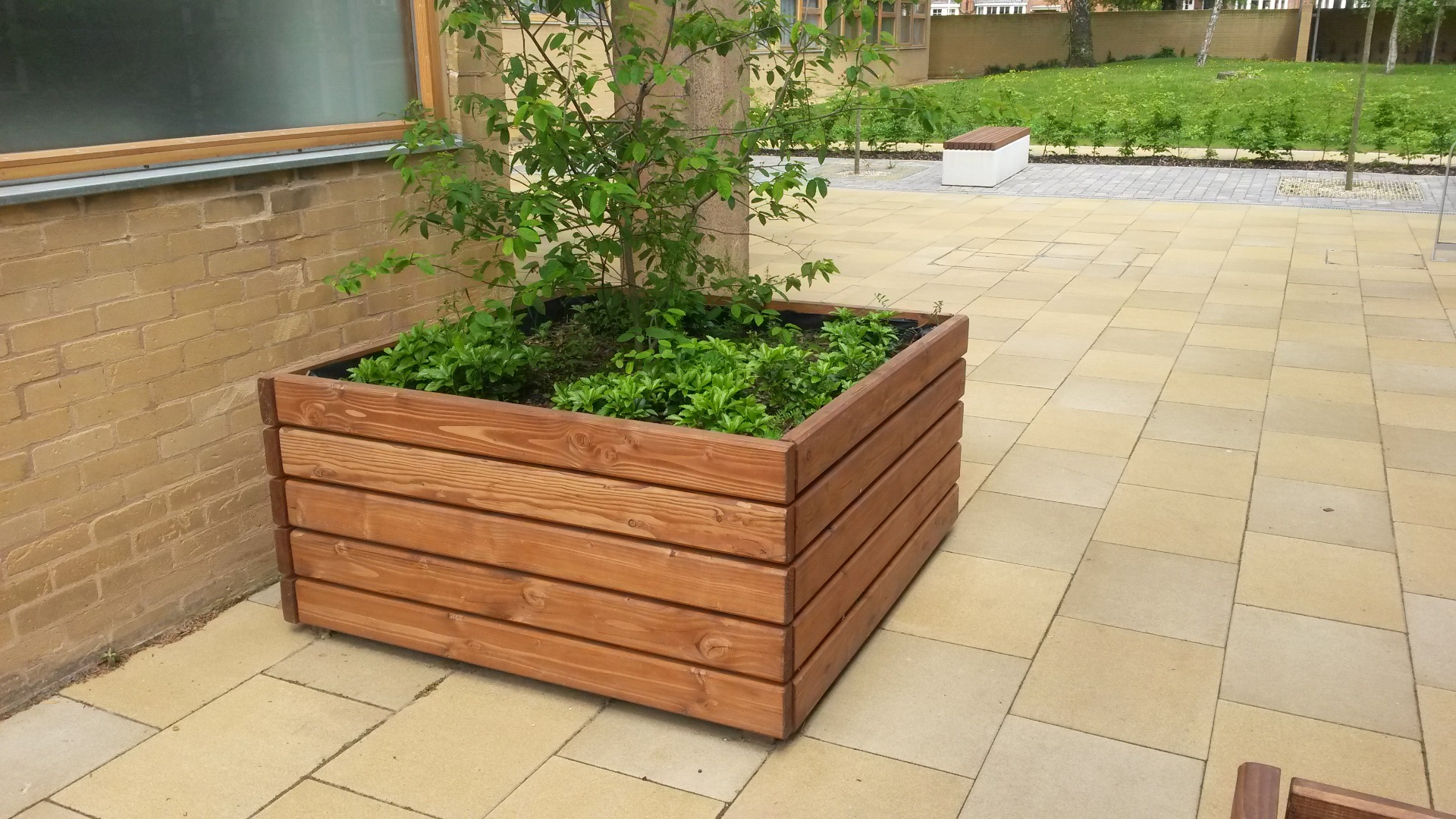 Springwell Planter