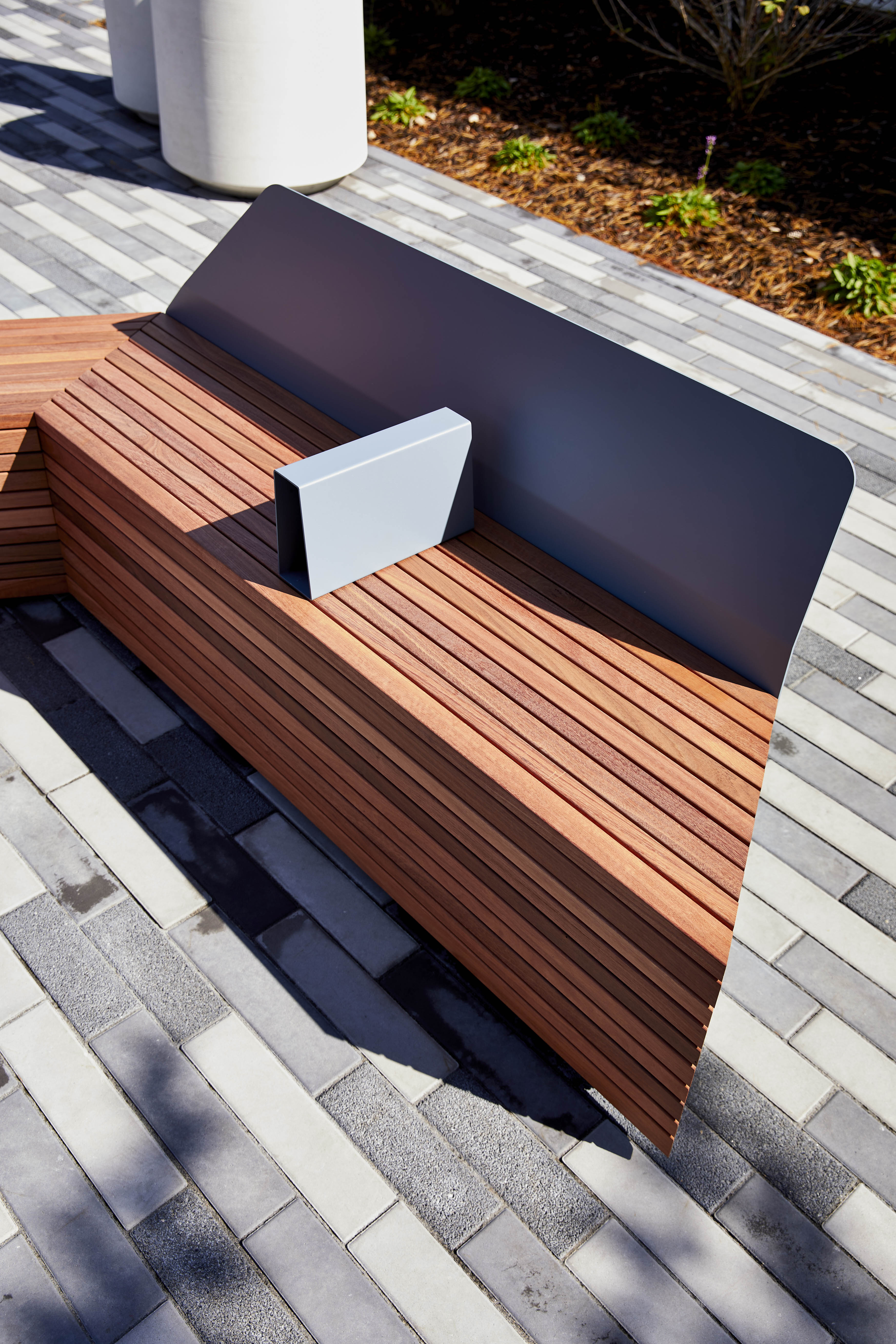 Parallel 42 Seating