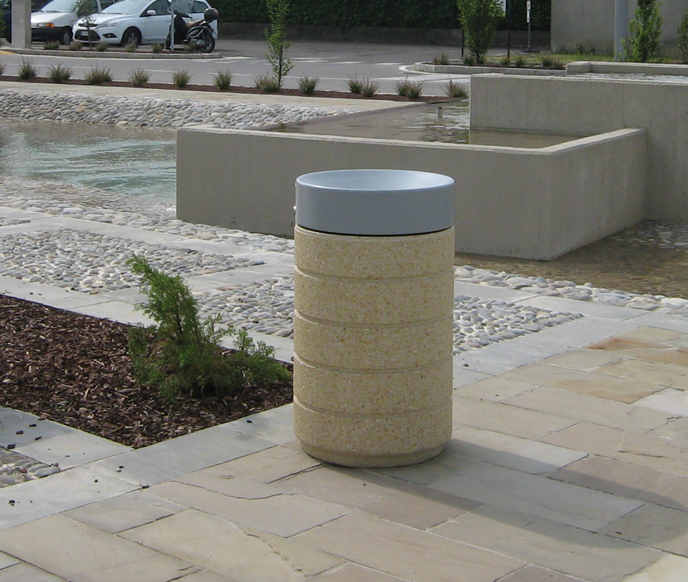 Rubino Litter Bin