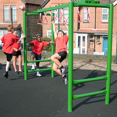 Trapeze Monkey Bars (H Frame)