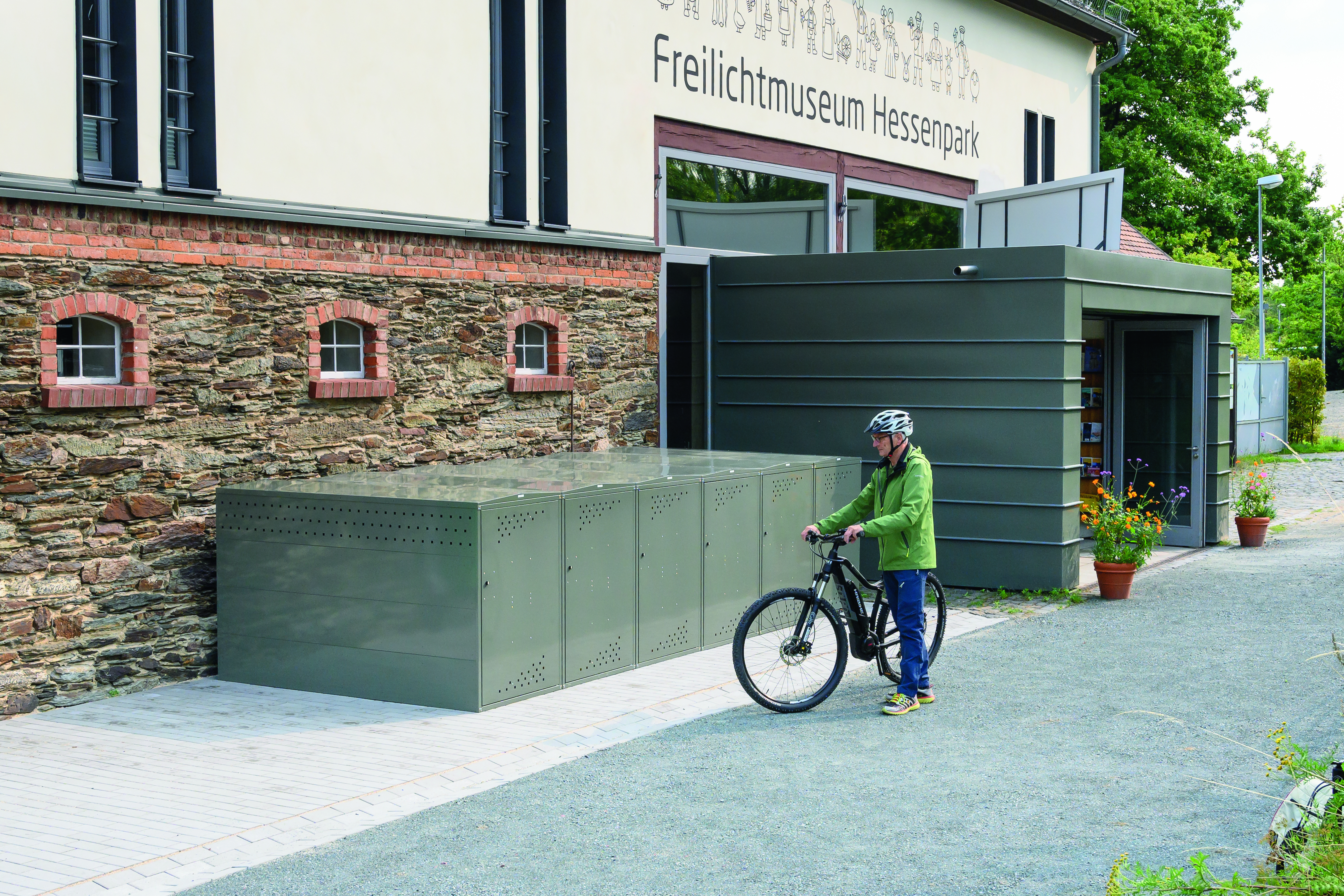 Lexington New Bike Locker