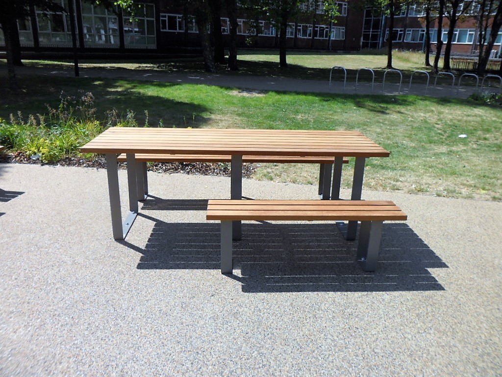 Brunswick Picnic Table