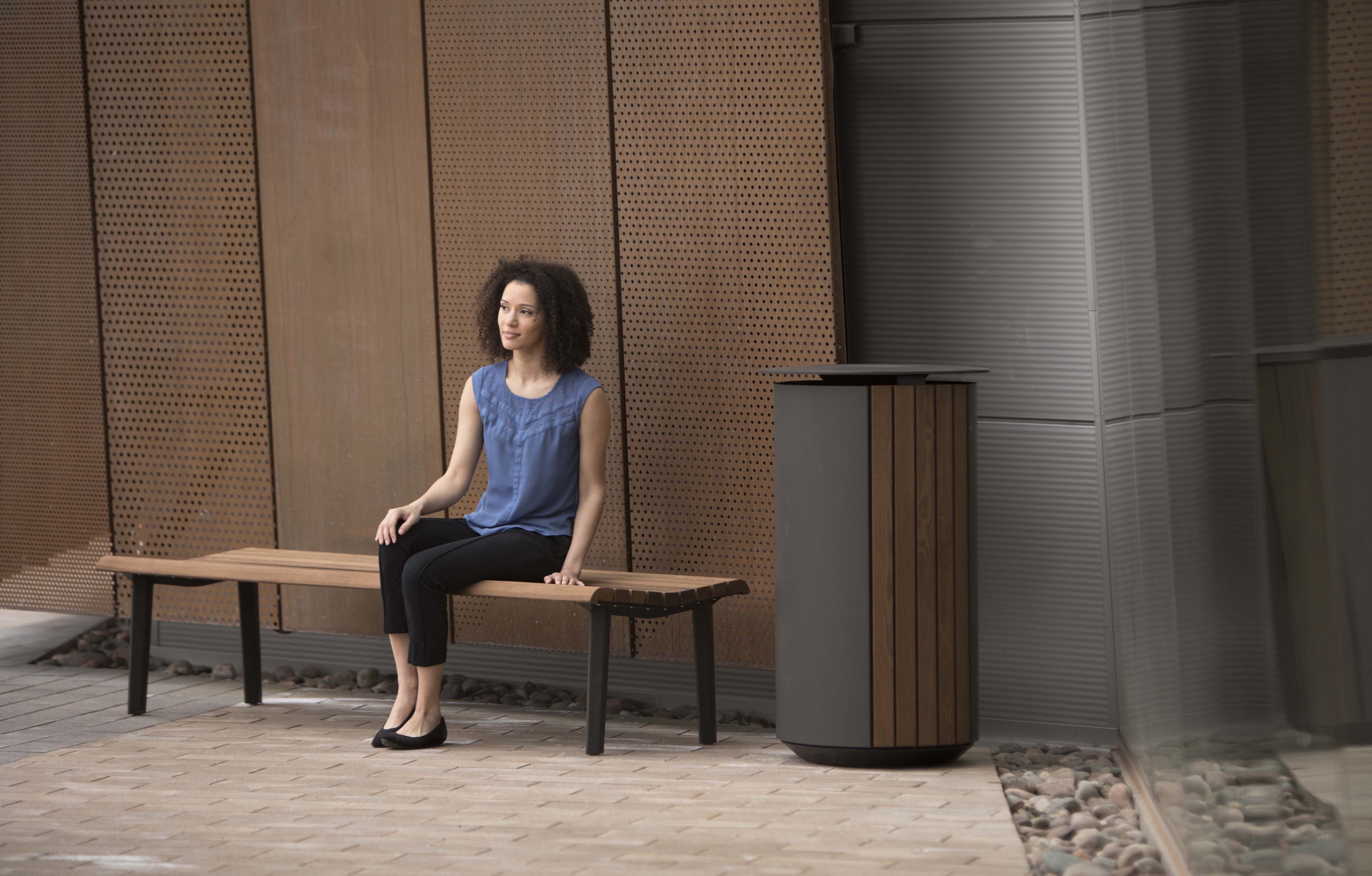 Generation 50 Litter Bin