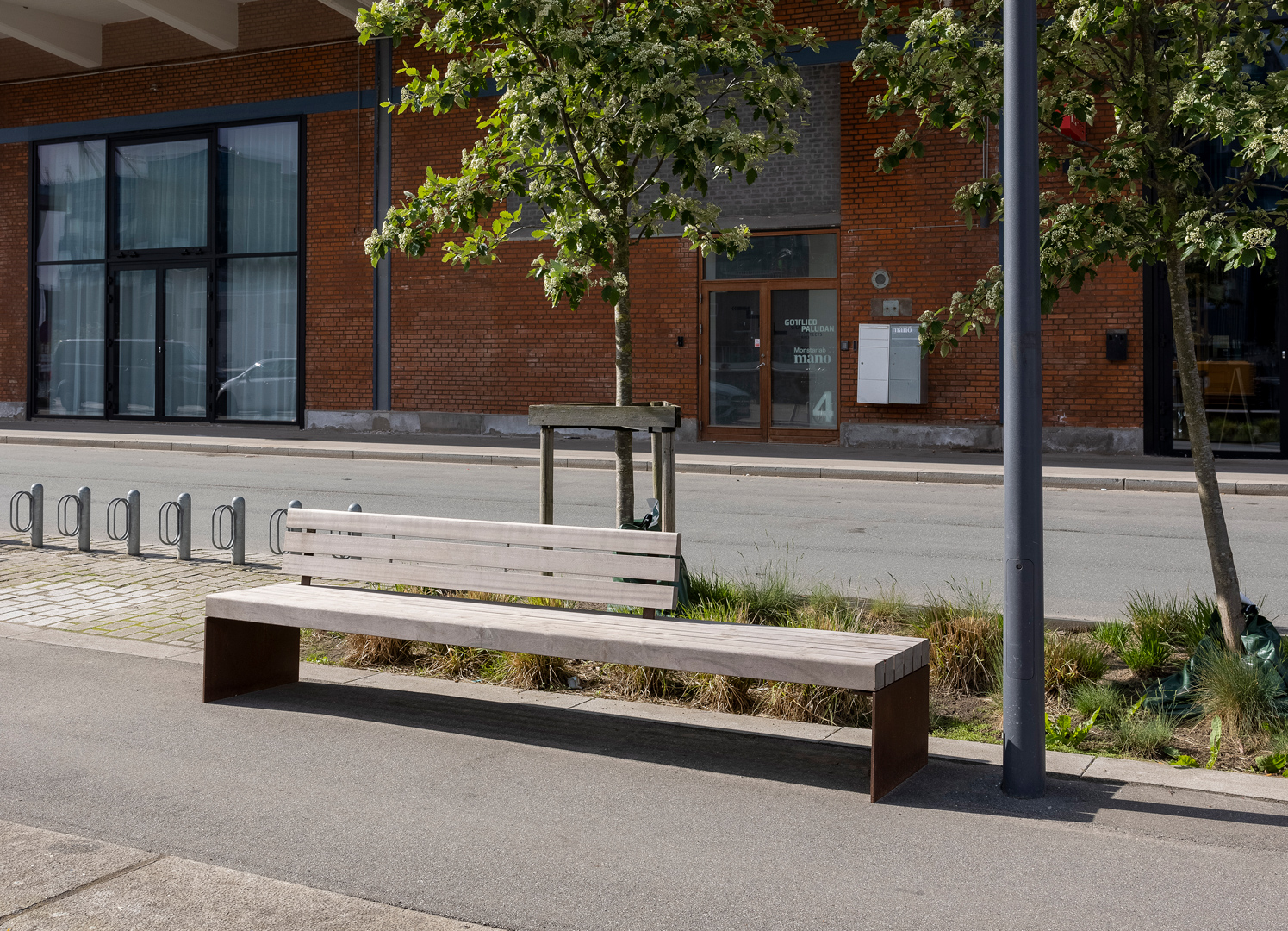 COSI Bench