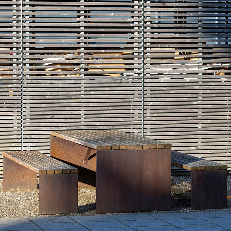 Linn Seating