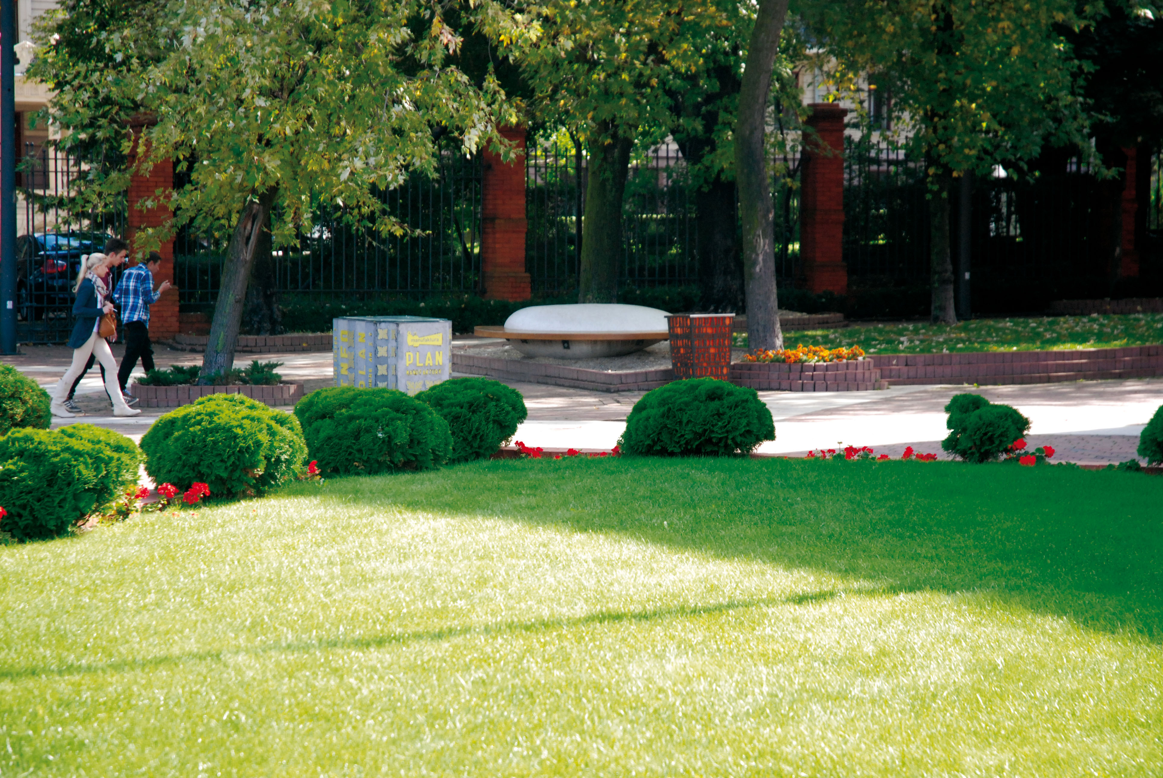 Moonstone Seating